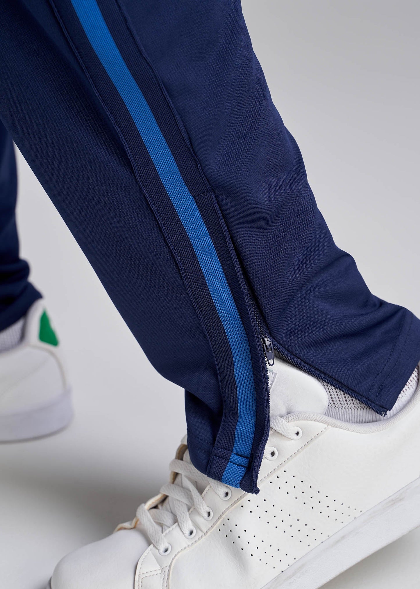 American_Tall_Men_Tall_Athletic_Stripe_Pant_DeepBlue_CobaltStripe-Zipper