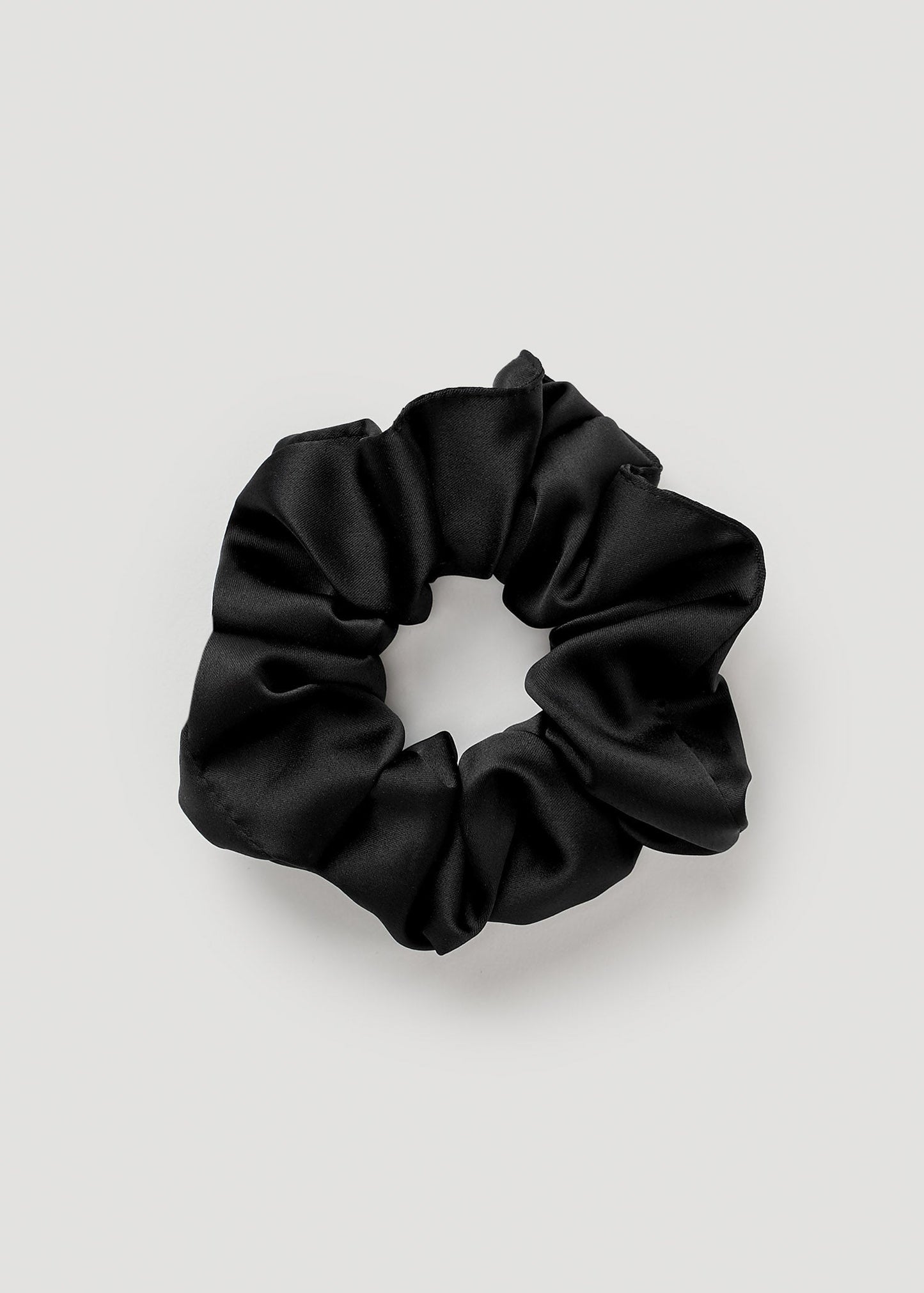 Womens-Scrunchie-Black-front