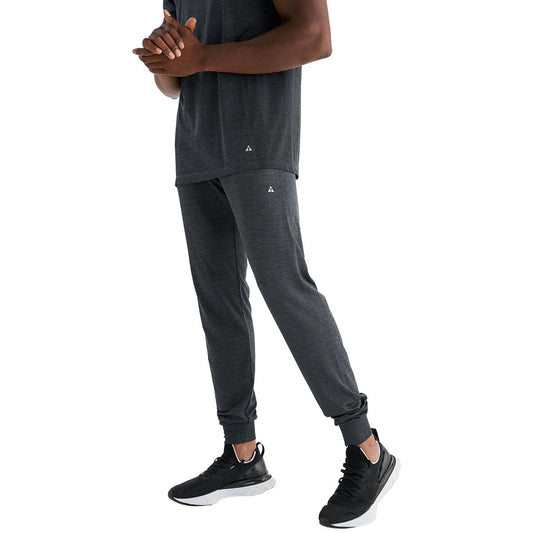 Finding the Best Men’s Joggers for Tall Guys