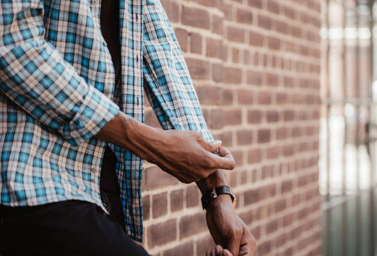 Right on the Button: Tall Men’s Button Down Shirts for Every Occasion