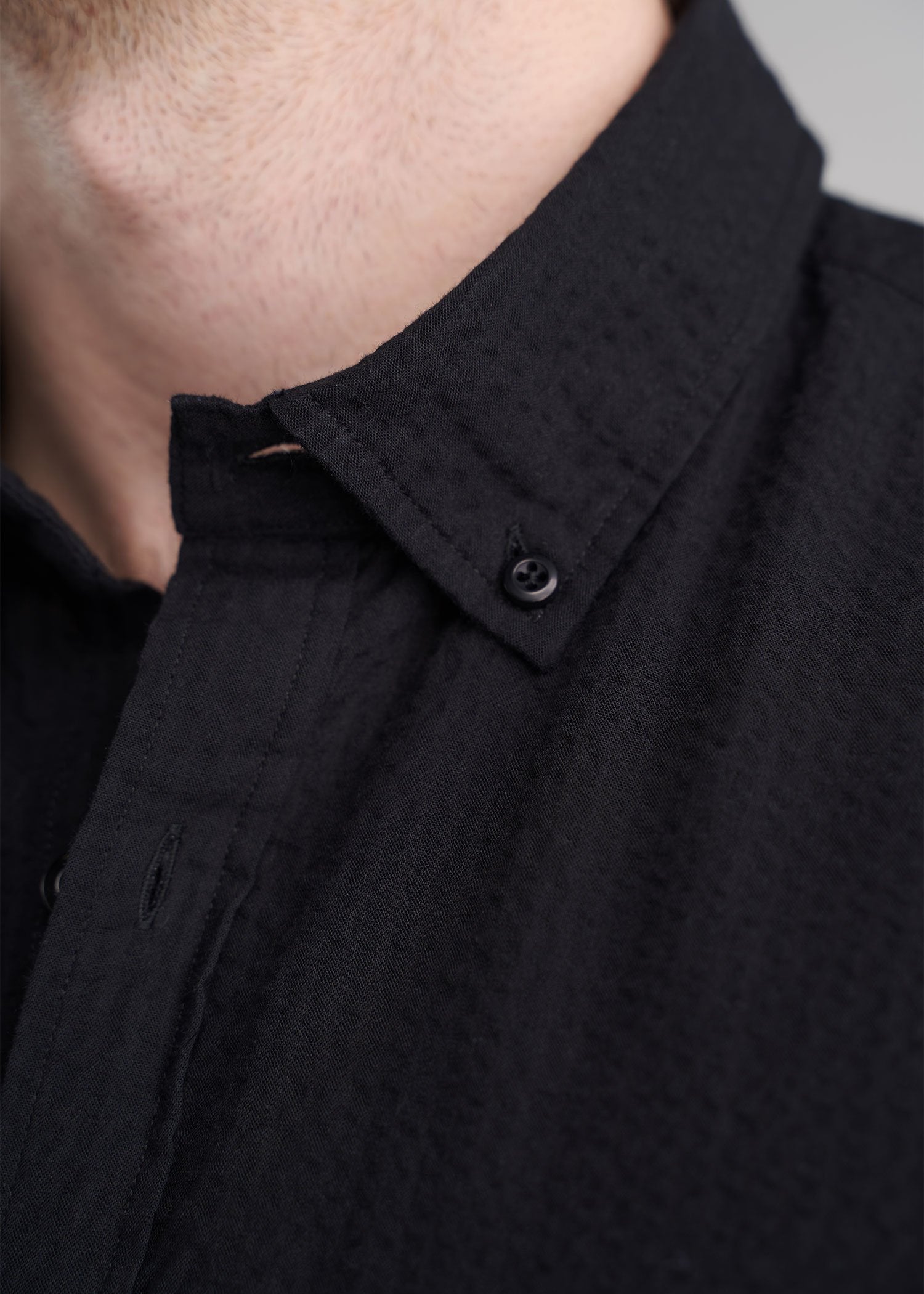 ATM-ss-seersucker-black-Detail