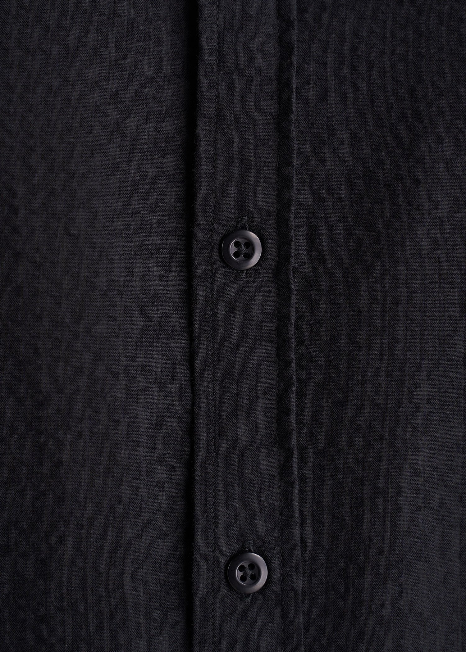 ATM-ss-seersucker-black-Detail