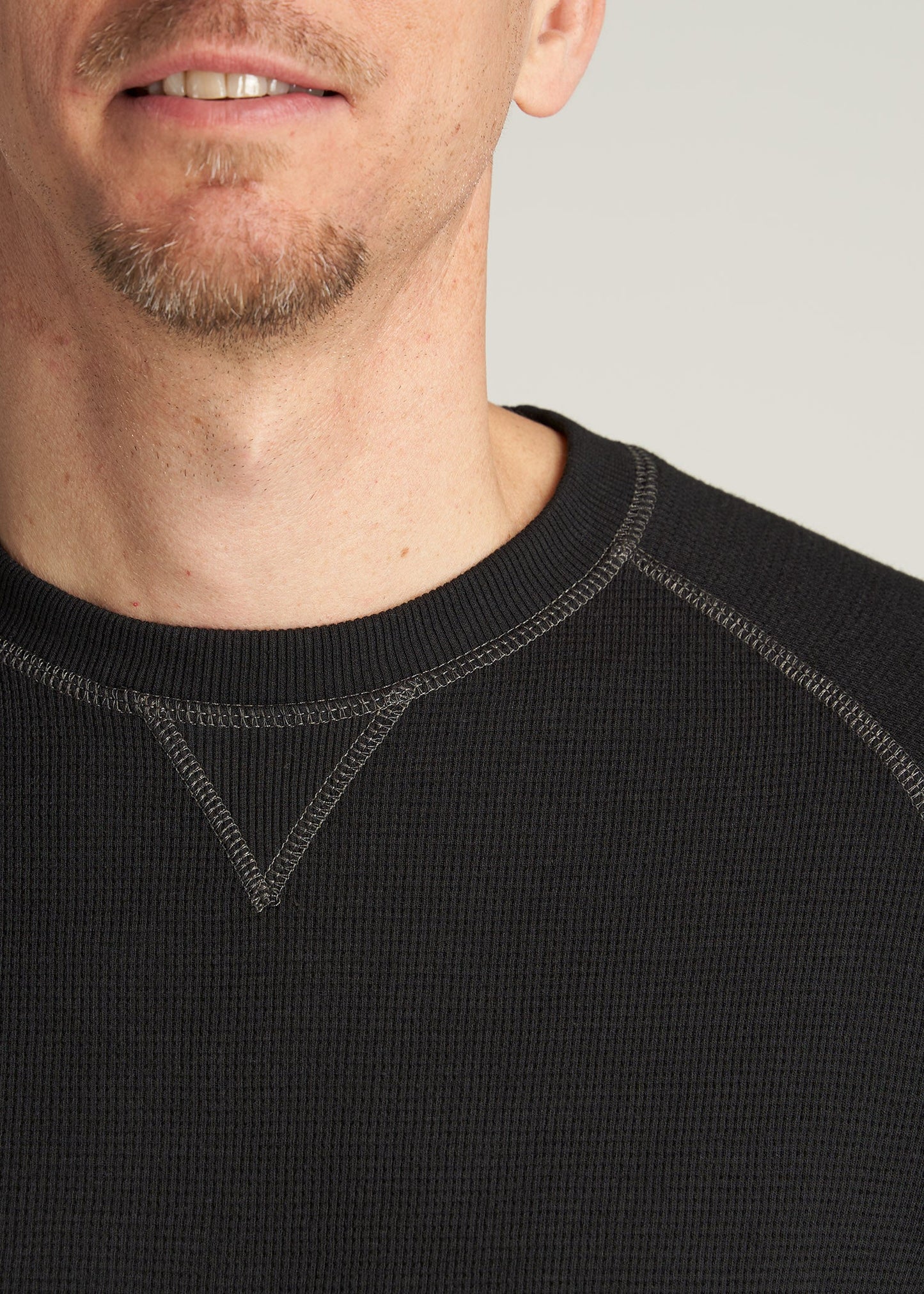    American-Tall-Men-HeavyThermal-Raglan-LongSleeve-Black-detail