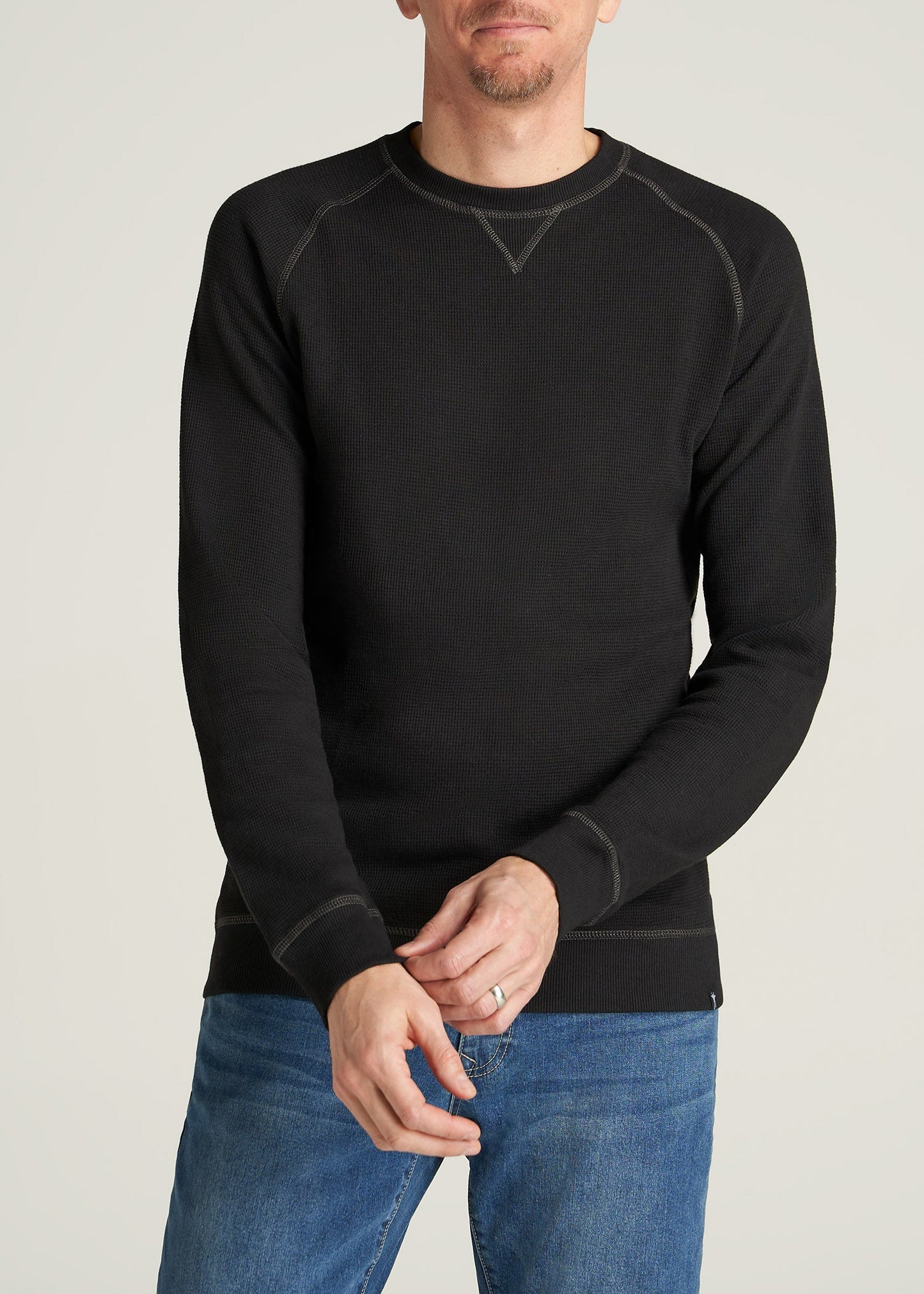    American-Tall-Men-HeavyThermal-Raglan-LongSleeve-Black-front