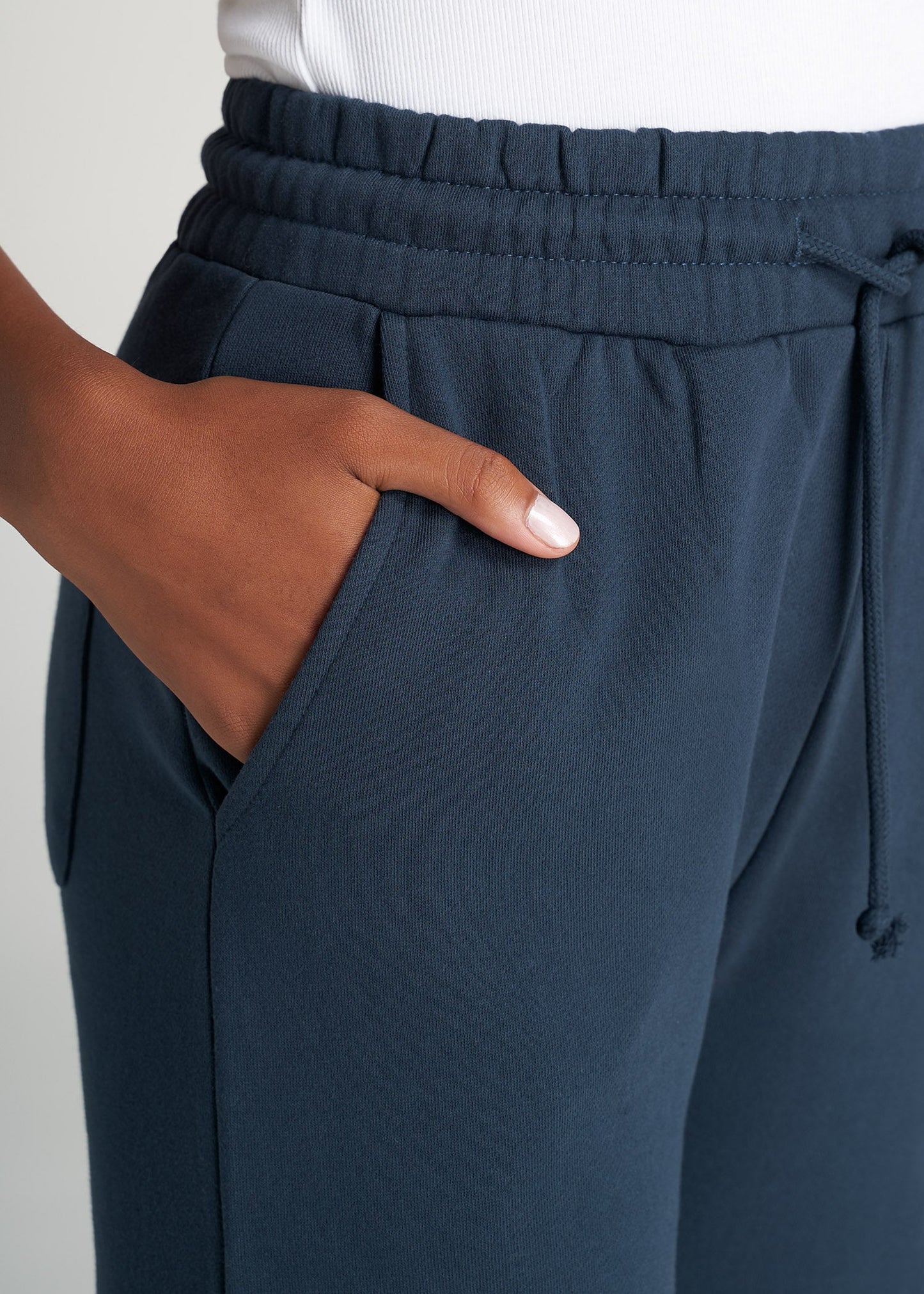 American-Tall-Women-8020-PD-HighWaist-Sweatpants-BrightNavy-detail
