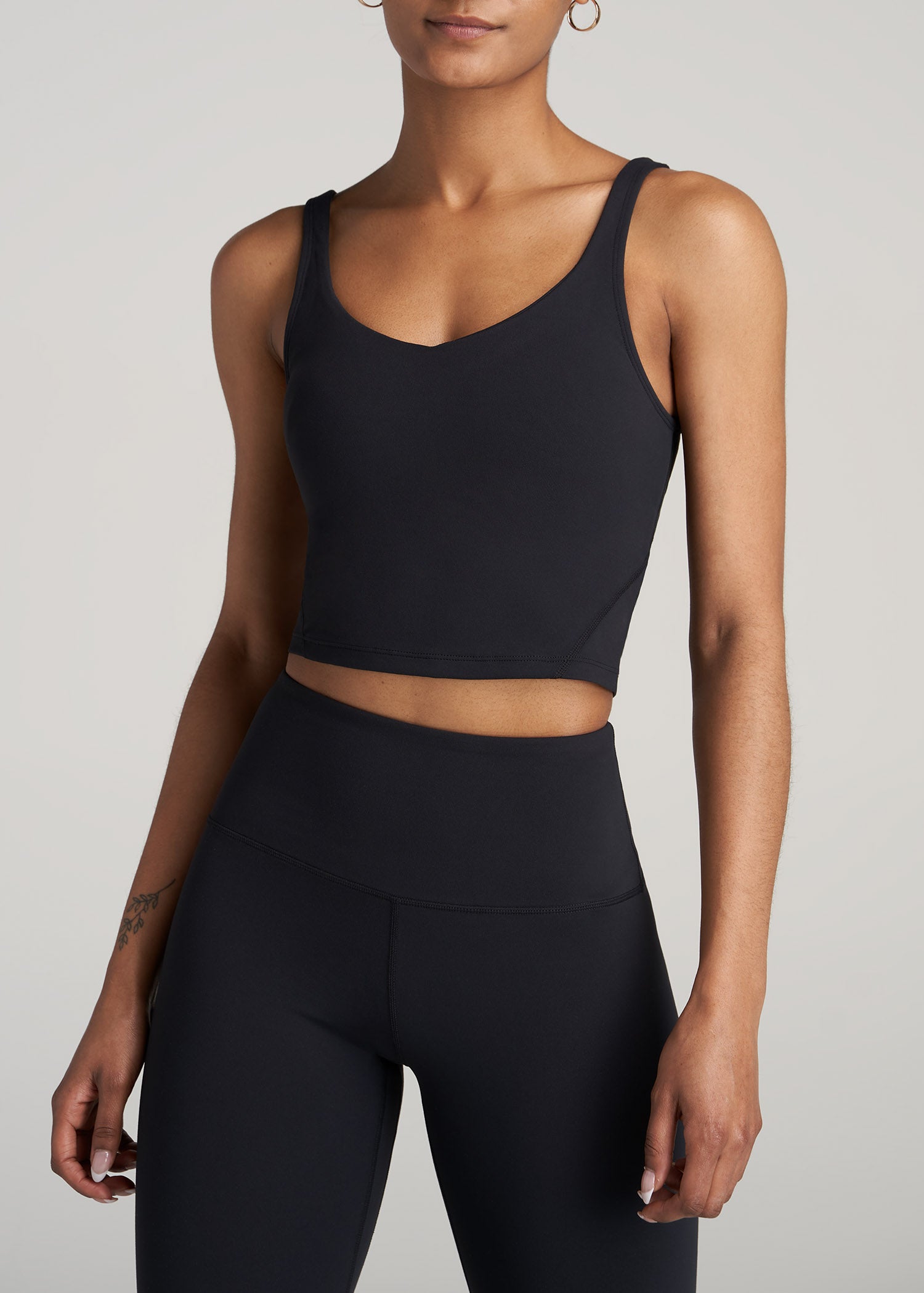       American-Tall-Women-Balance-TankTop-Black-front