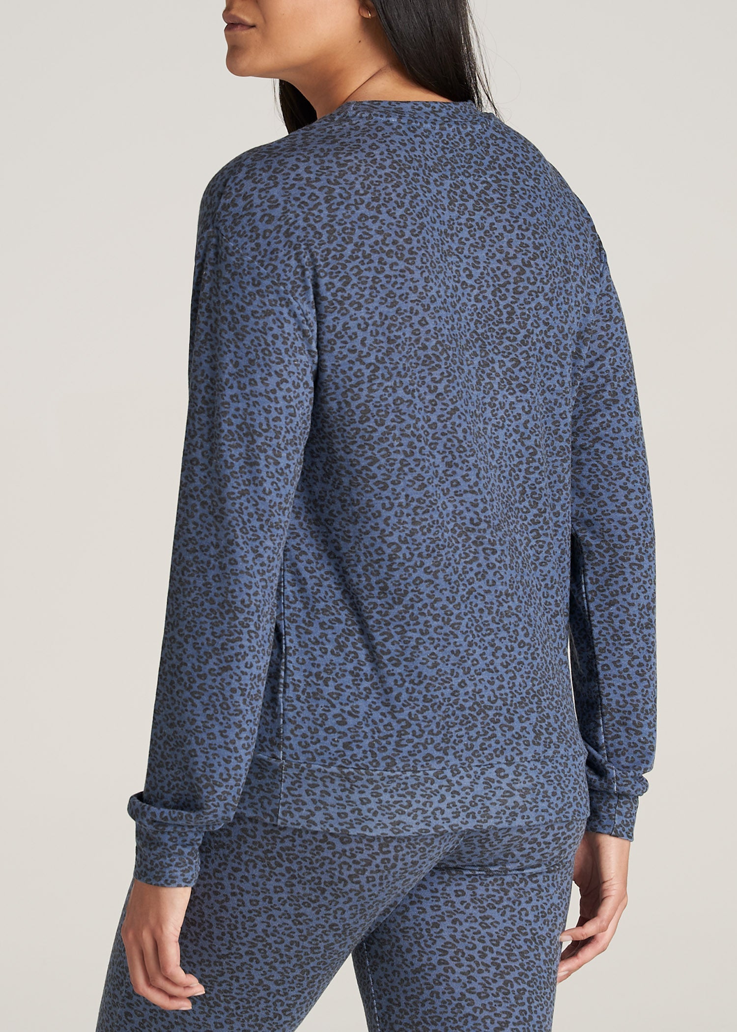     American-Tall-Women-COZY-Lounge-Crewneck-NavyLeopard-back