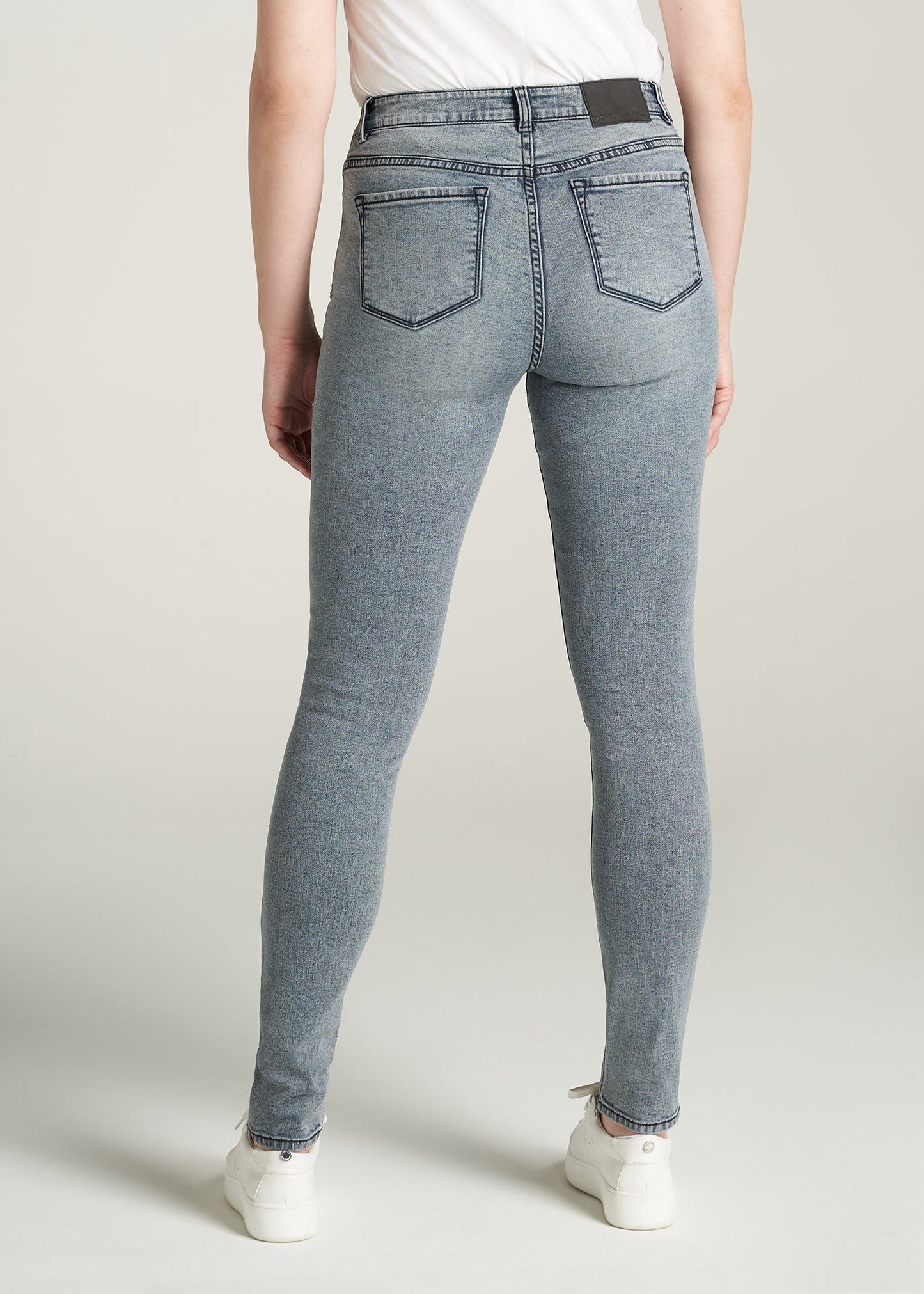         American-Tall-Women-Georgia-HighRise-Skinny-AnkleLength-Jean-LightGreyWash-back