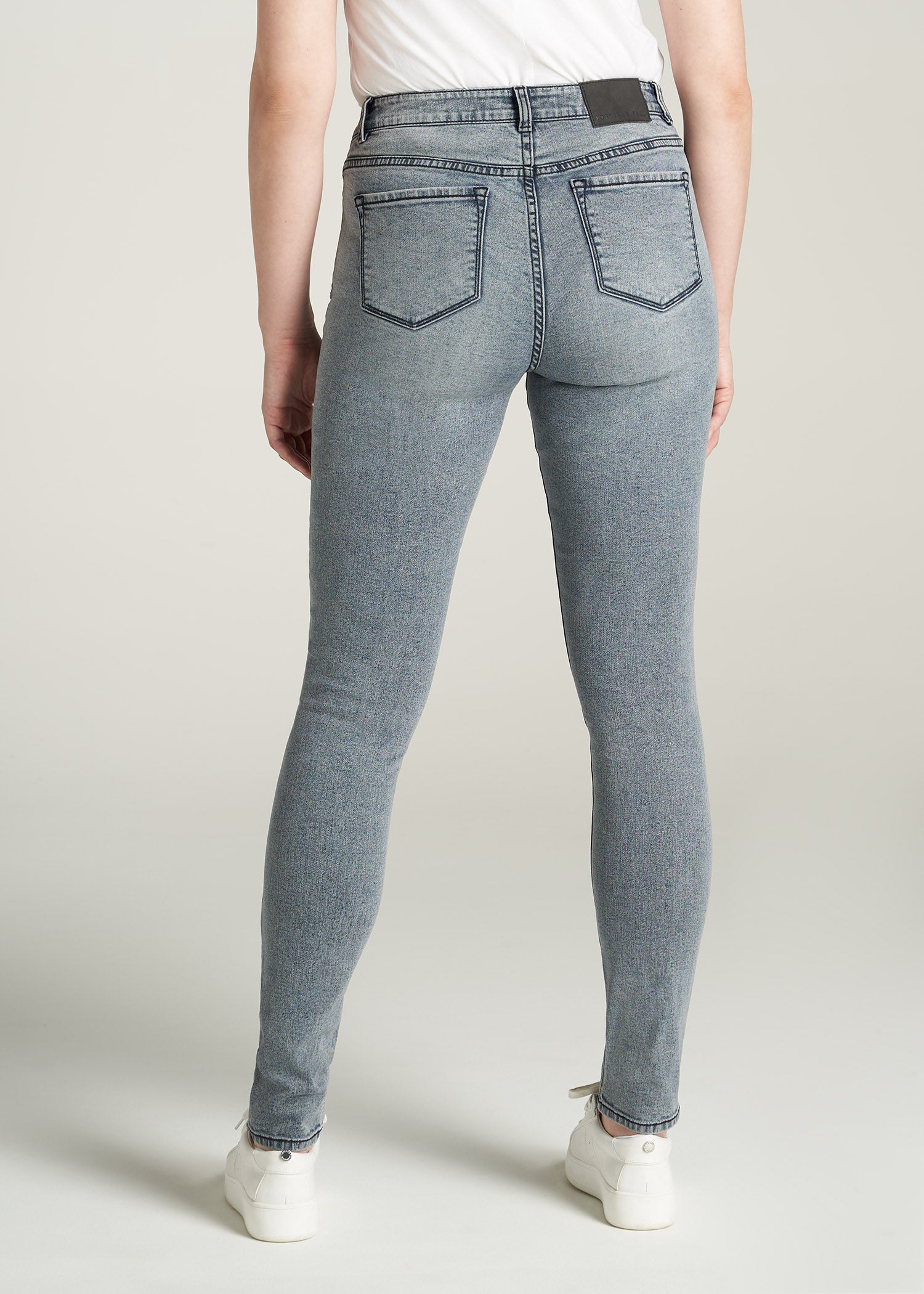         American-Tall-Women-Georgia-HighRise-Skinny-AnkleLength-Jean-LightGreyWash-back