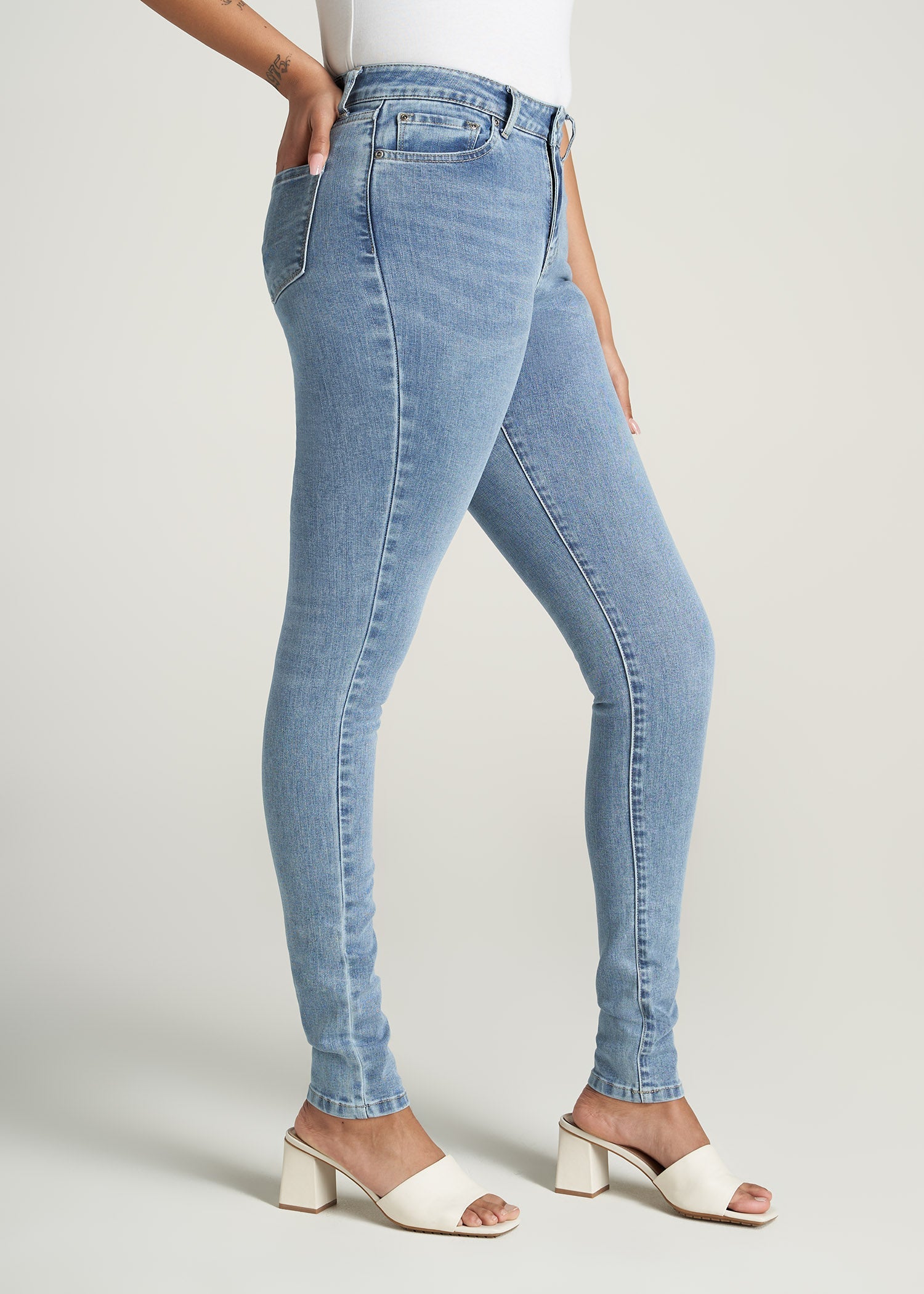    American-Tall-Women-Georgia-HighRise-SkinnyJean-MonacoFaded-side