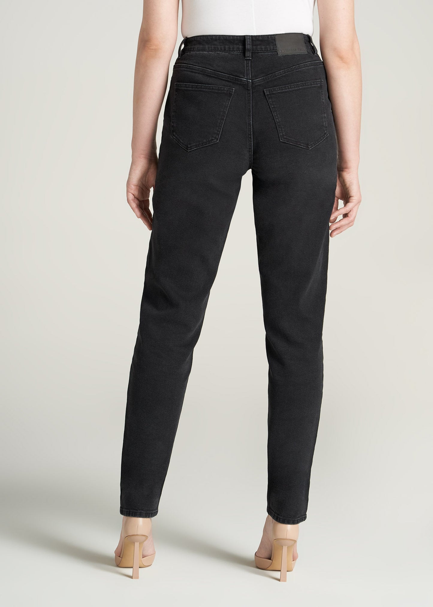       American-Tall-Women-Jada-MomJean-VintageBlack-back