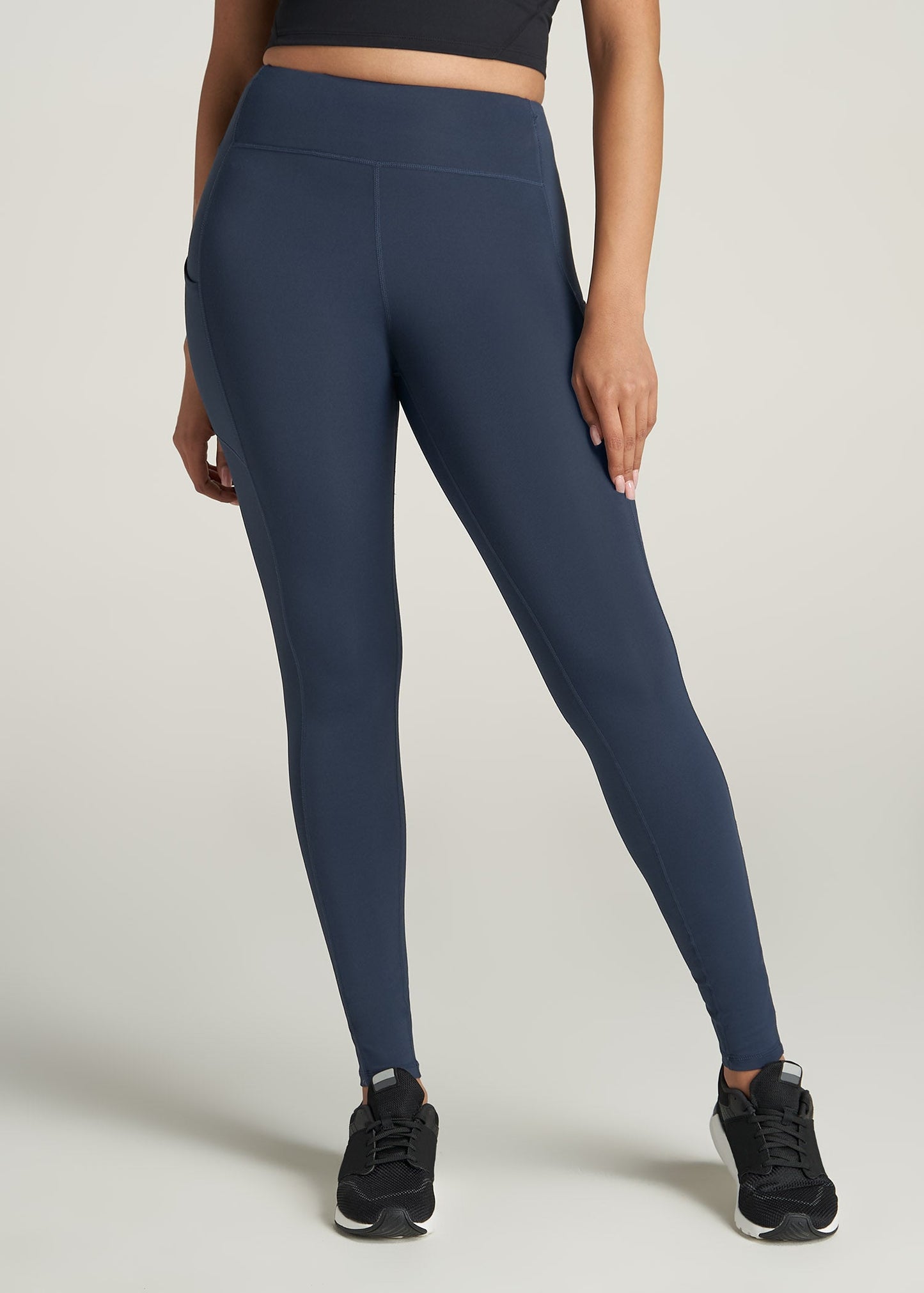 Tall Women's Performance Pocket Legging in Navy
