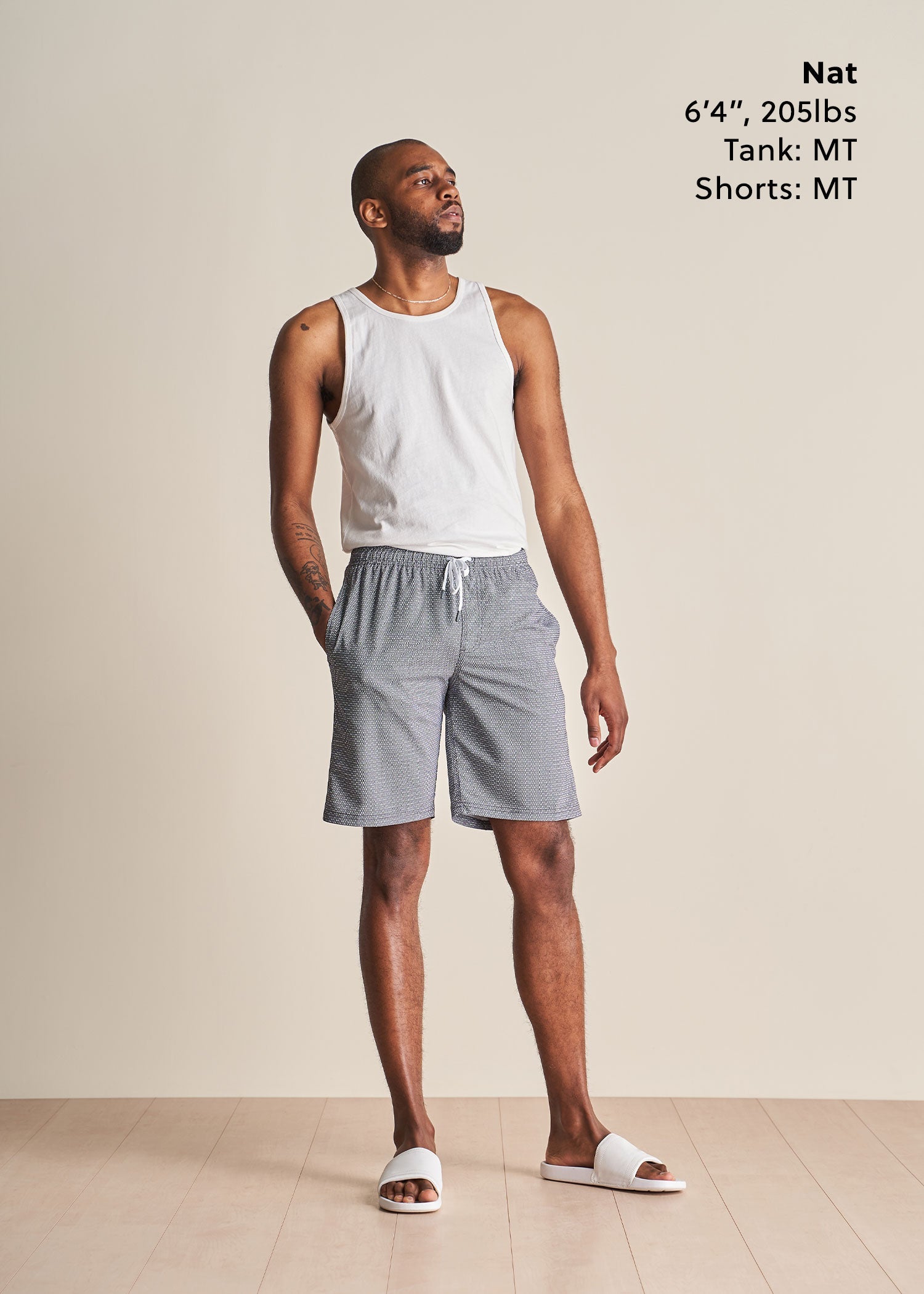 American-tall-mens-swim-trunks-chainprint-lifestyle