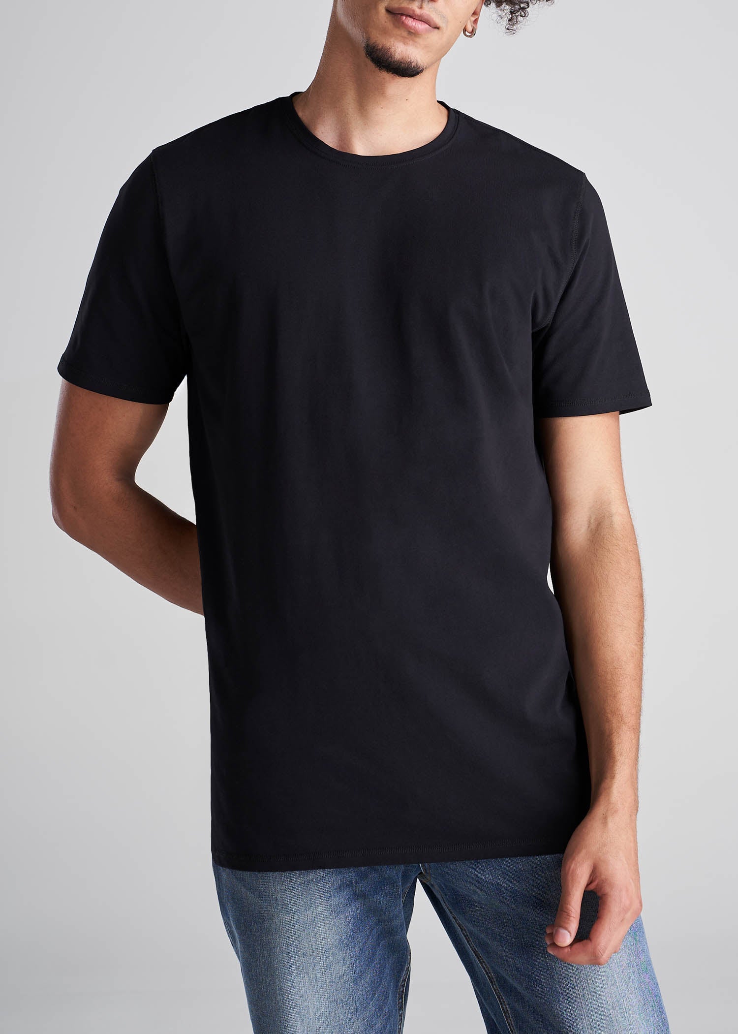 American_Tall_Men_Essentials_Regular_Fit_Crewneck_Tee_Black-Front