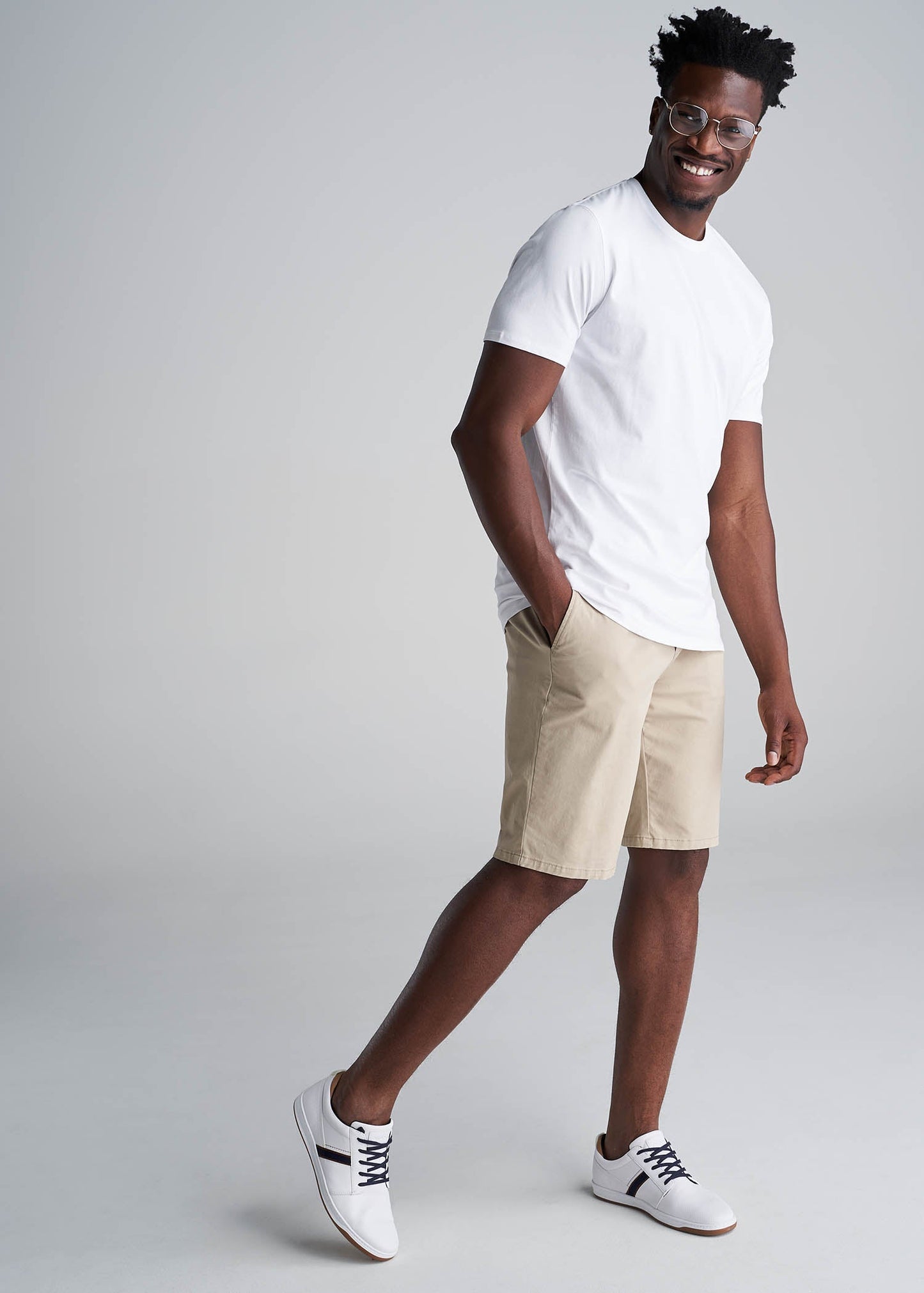 The Essential REGULAR-FIT Crew-Neck Men's Tall Tees in White