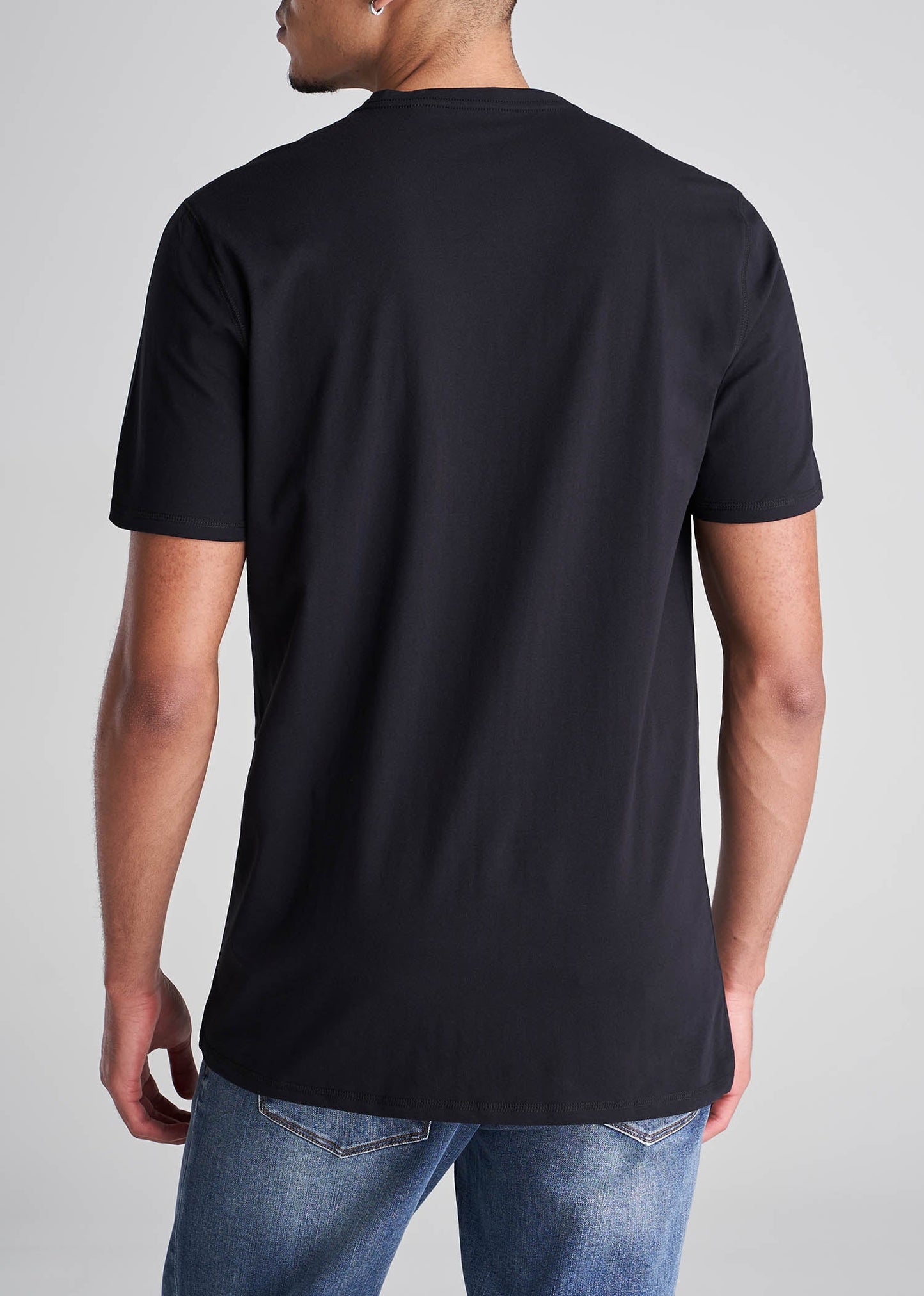 American_Tall_Men_Essentials_Regular_Fit_Vneck_Tee_Black-Back