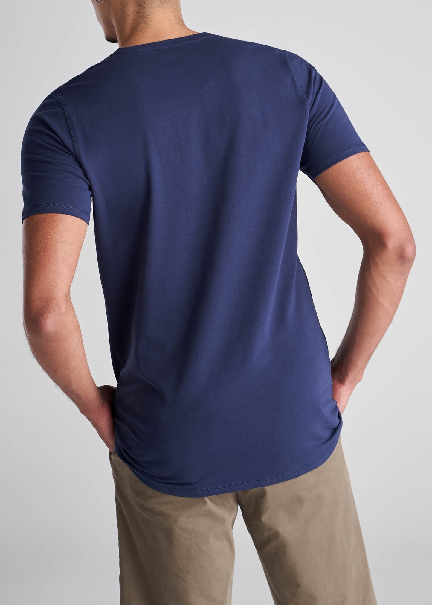 American_Tall_Men_Essentials_Slim_Fit_Vneck_Tee_Navy-Back