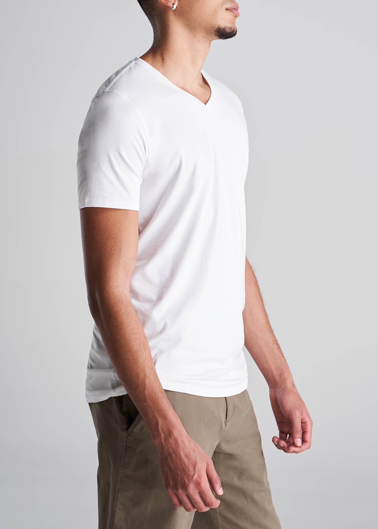 American_Tall_Men_Essentials_Slim_Fit_Vneck_Tee_White-Side