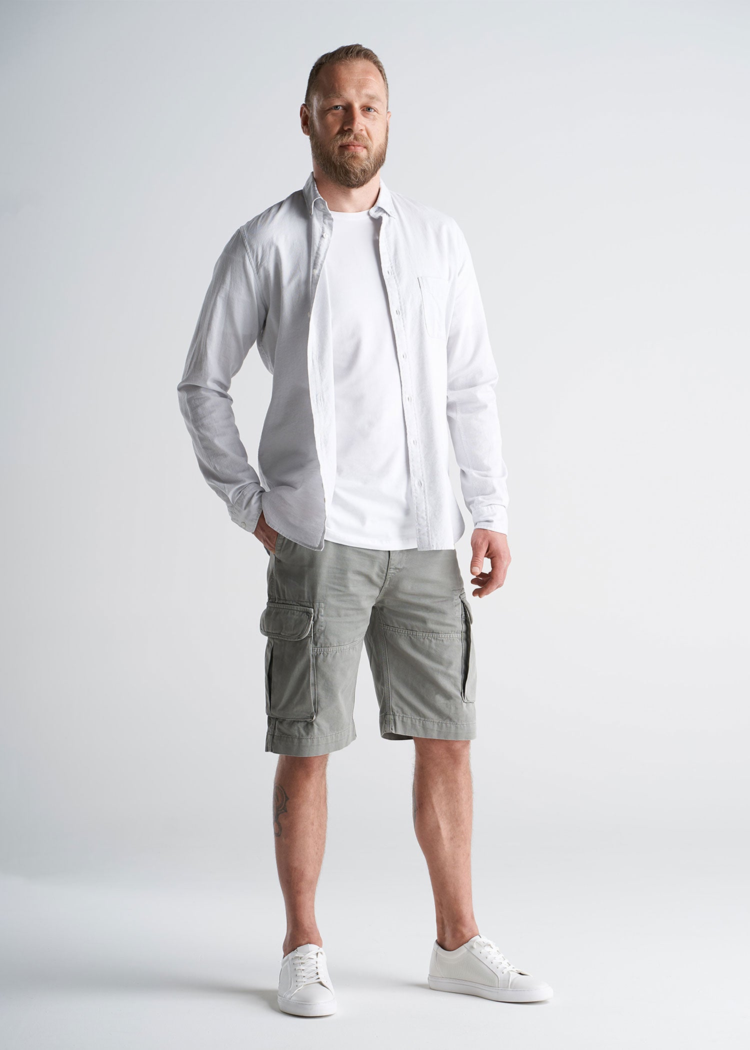 American_Tall_Mens_LongJohn_Cargo_Pocket_Shorts_MediumStonegrey-lifestyle