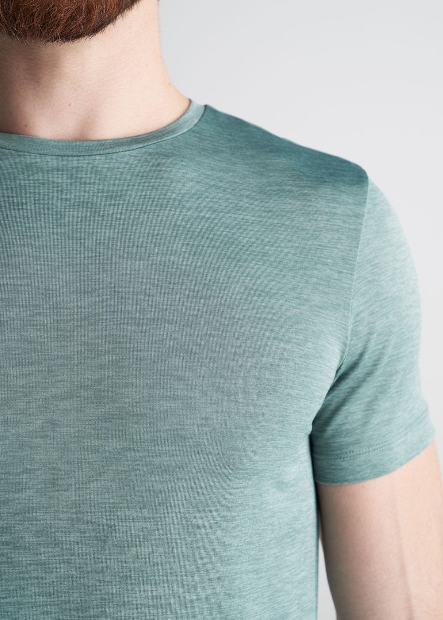 American_Tall_Mens_Performance_tee_greenmix_detail