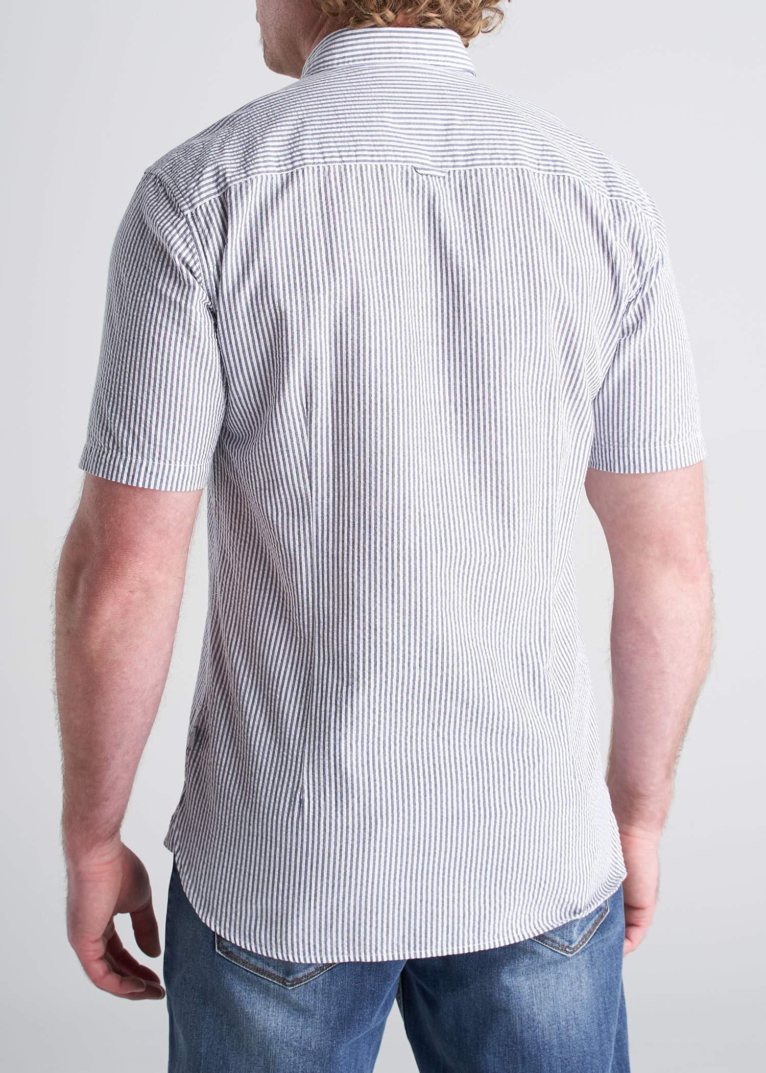 American_Tall_Mens_SS_Seersucker_GreyWhite_Stripe-back