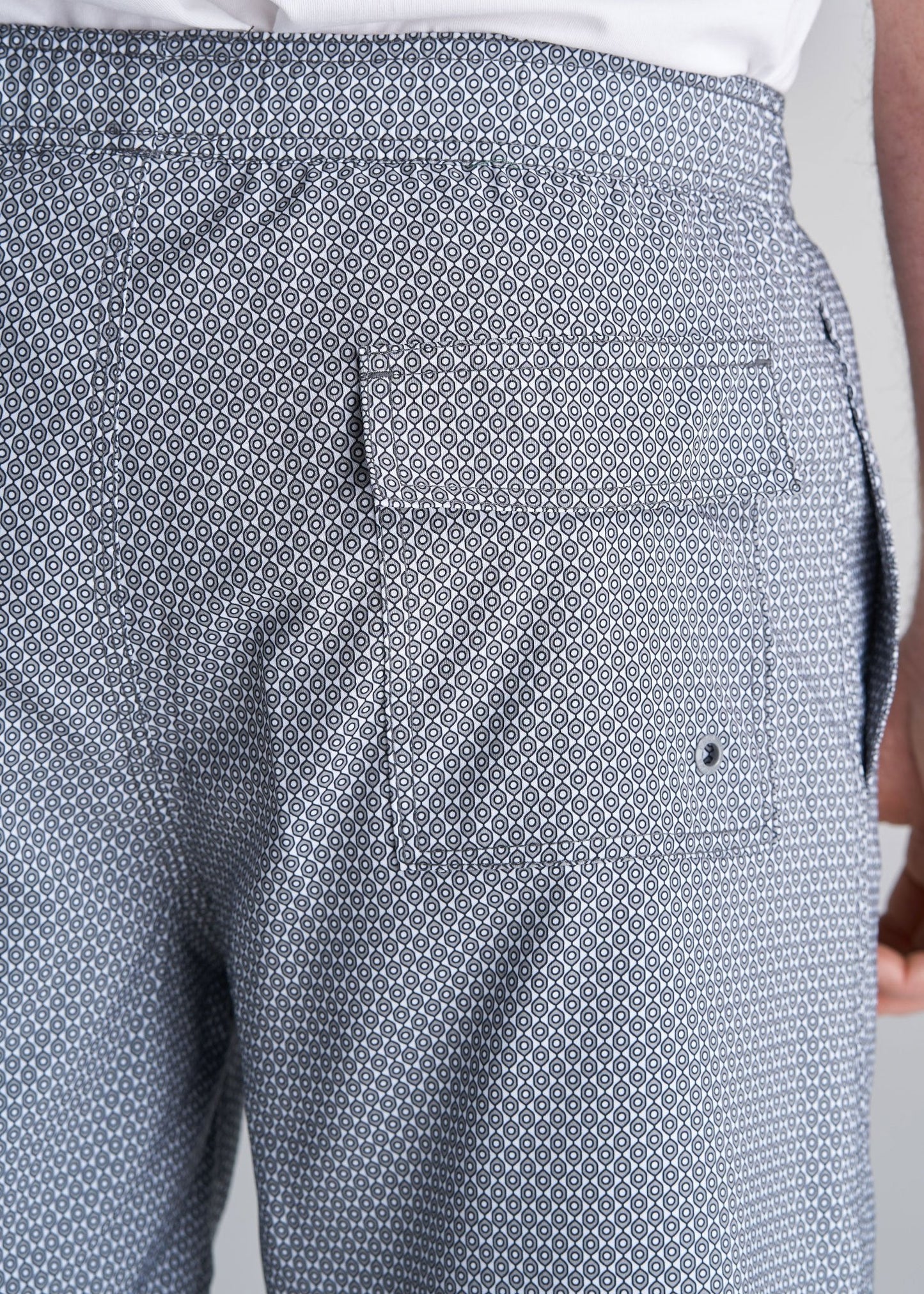 American_Tall_Mens_Swim_Trunk_chain_print-detail