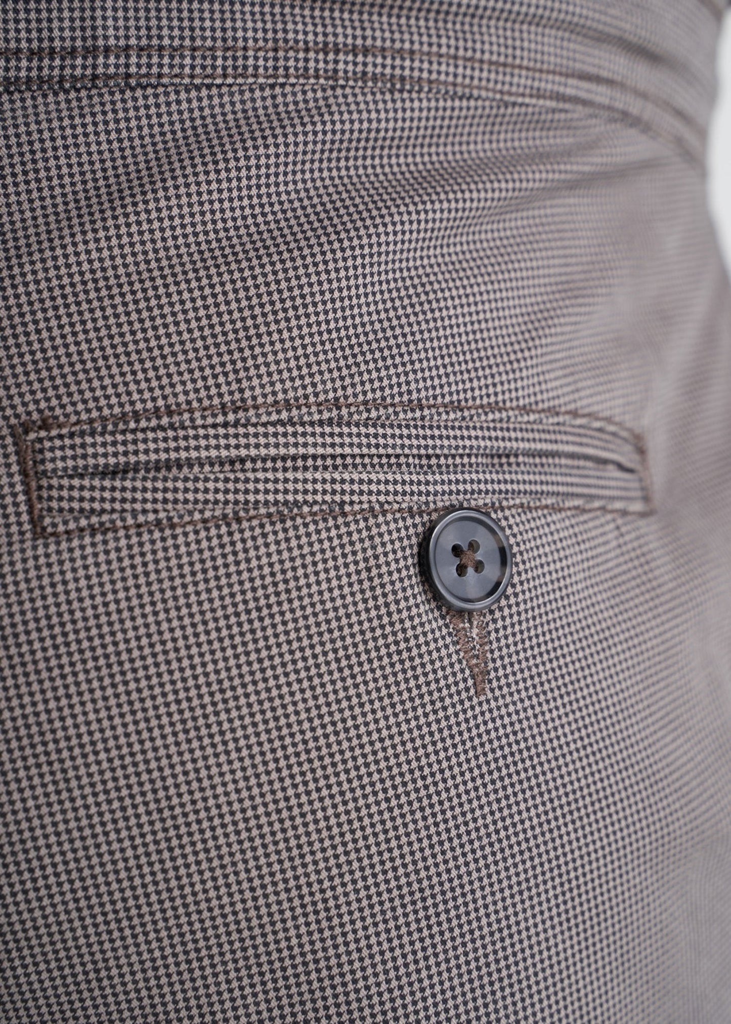 American_Tall_Mens_Tattersall_Shorts_backdetail