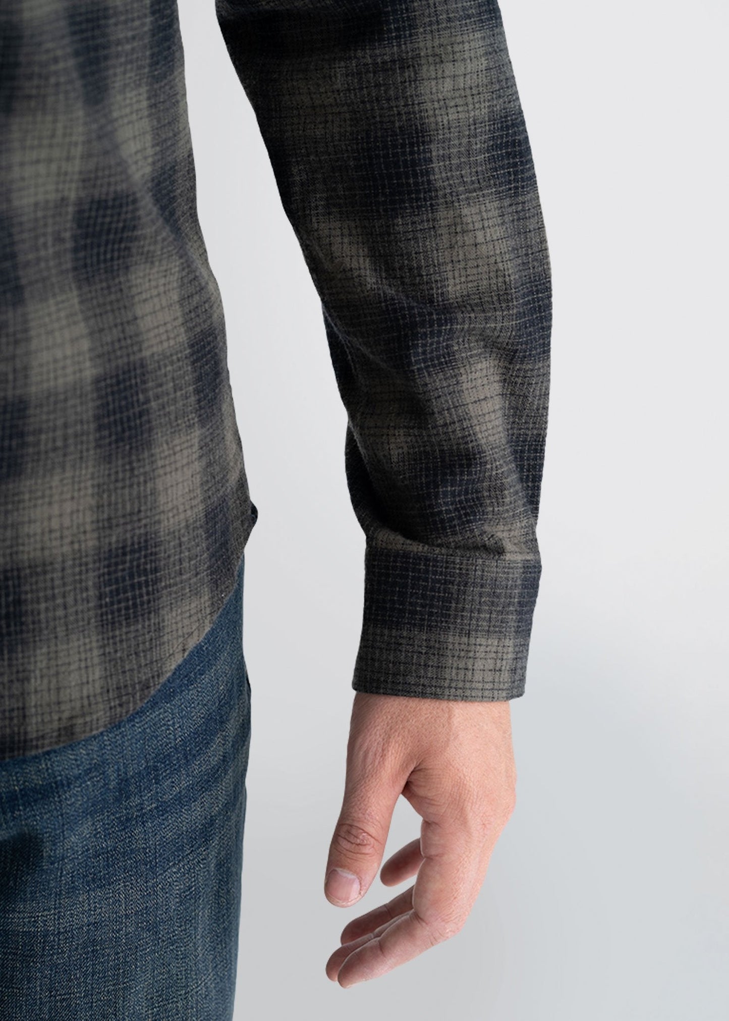 Longjohnandsons-americantall-mens-heavyflannel-surplusgreen-detailarm
