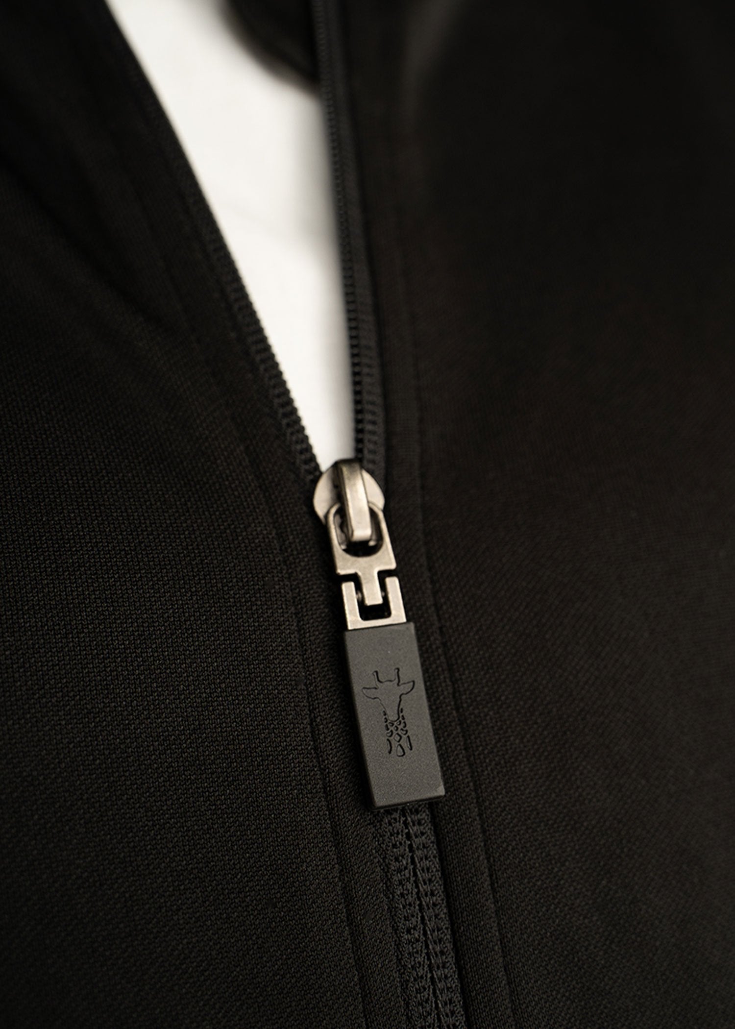 american-tall-athleticstripejacket-black-detail