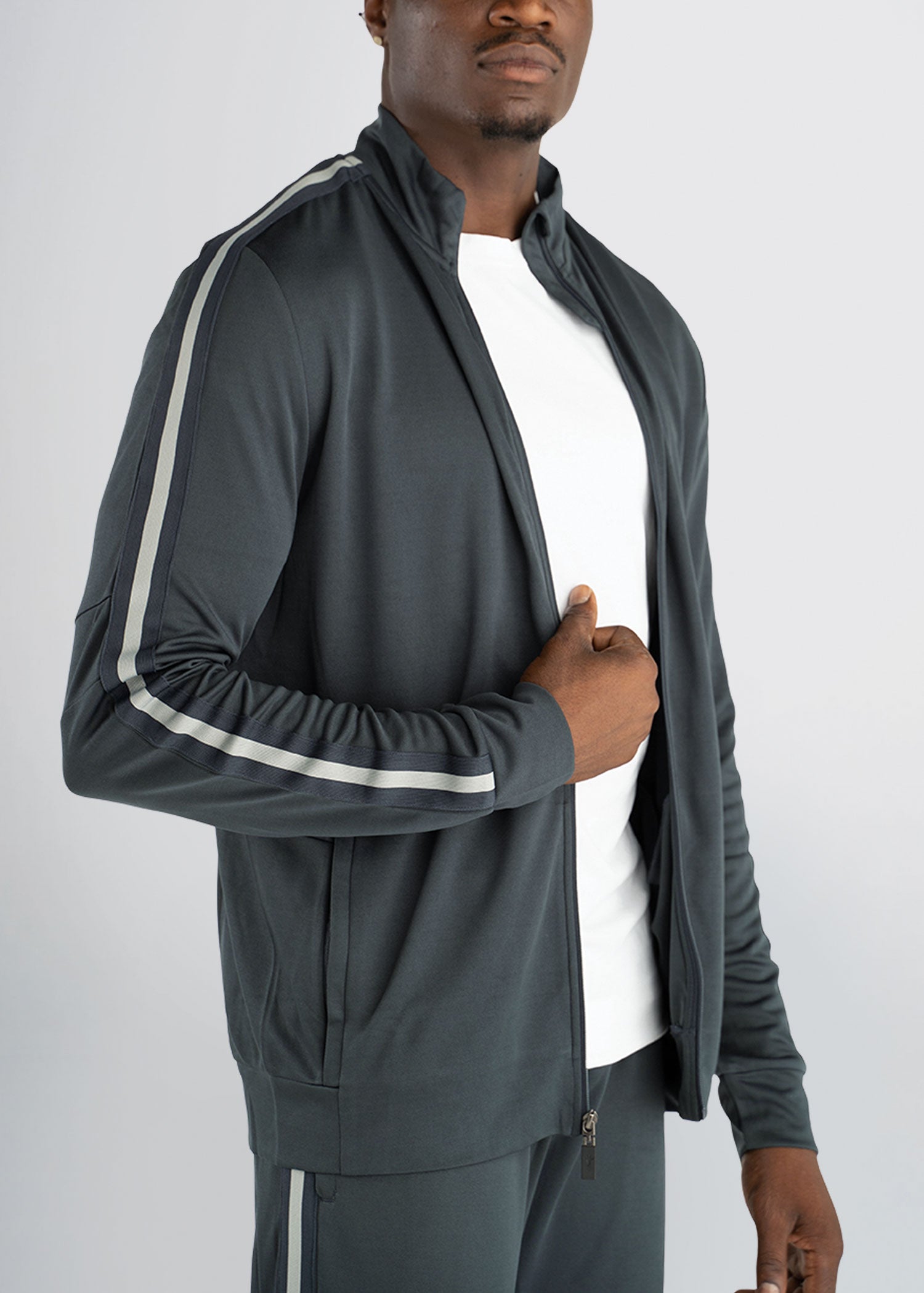 american-tall-athleticstripejacket-stormgrey-side