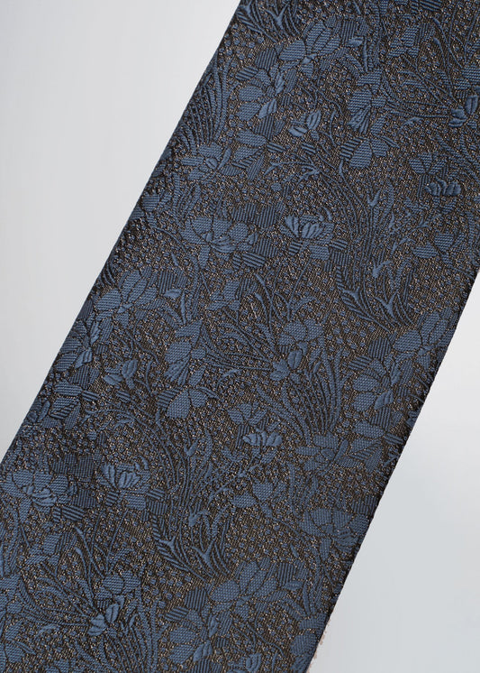     american-tall-means-tie-charcoal-floral-detail