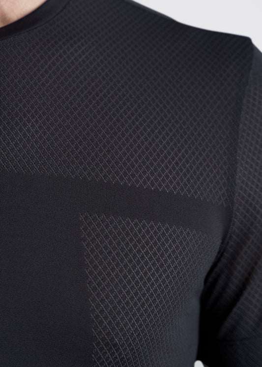 american-tall-mens-athletic-jersey-tee-black-detail