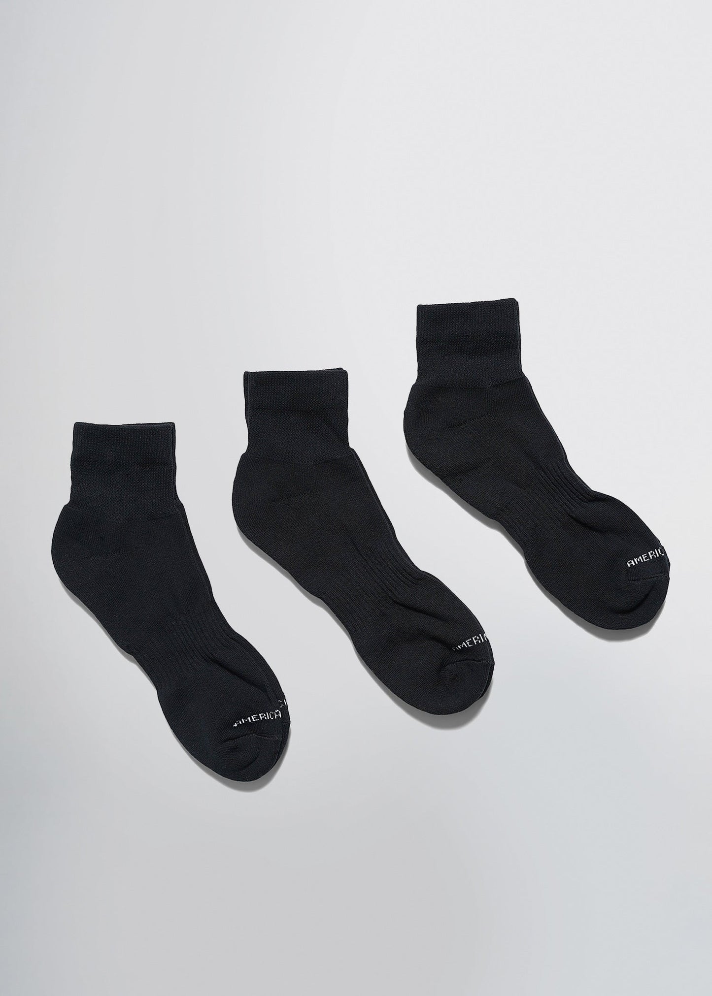 american-tall-mens-athletic-mid-socks-black-front