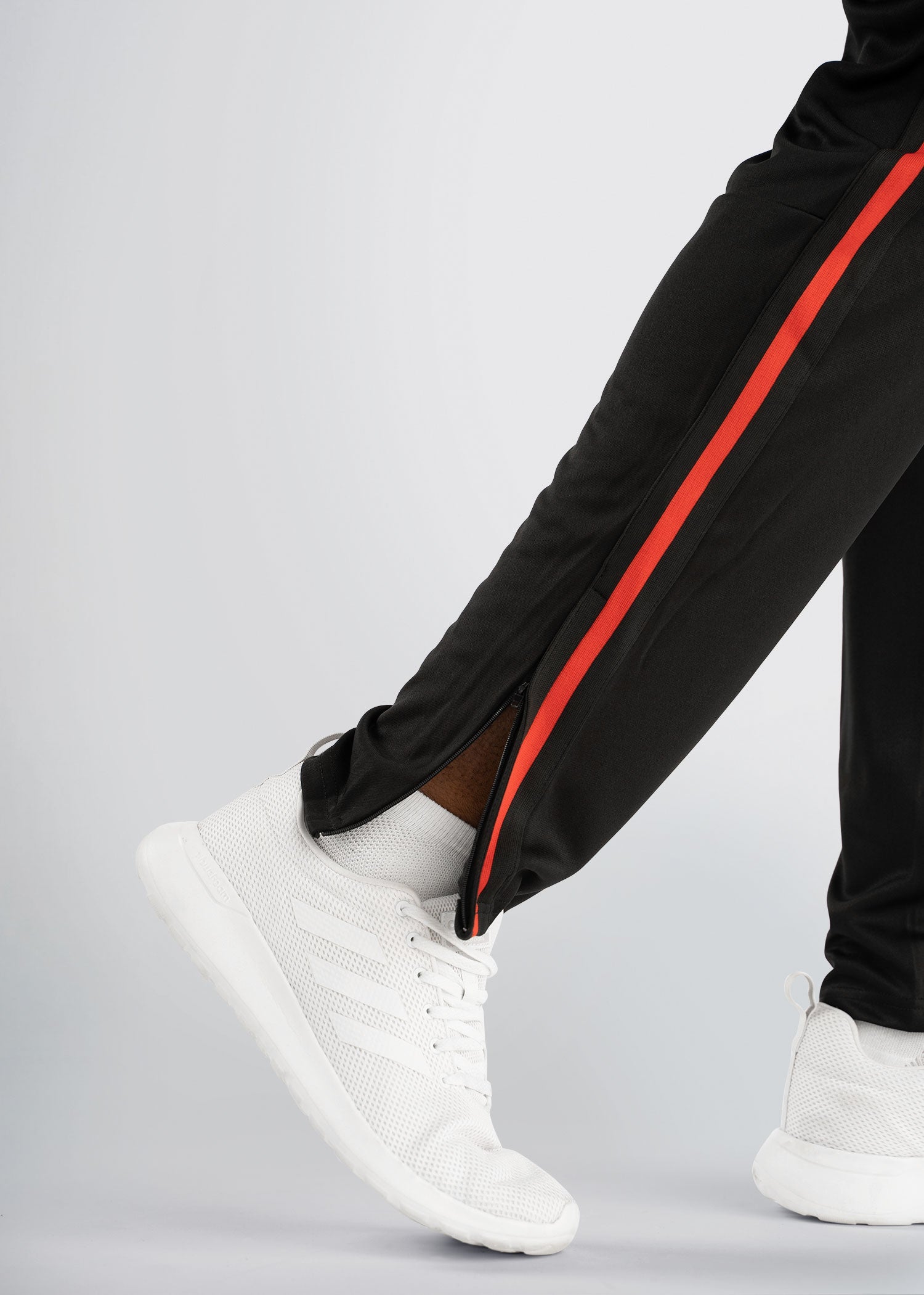 american-tall-mens-athleticstripe-blackred-detail