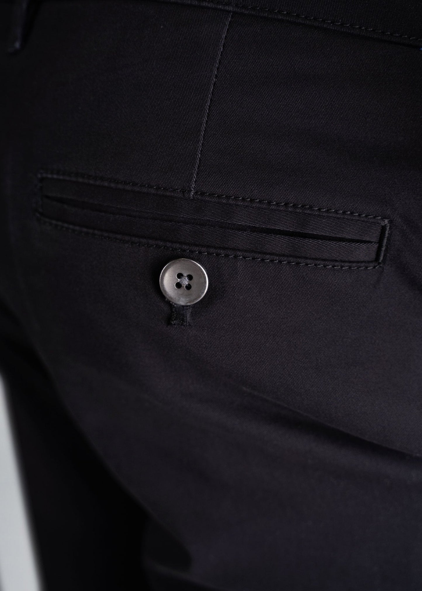 american-tall-mens-chino-shorts-black-detail