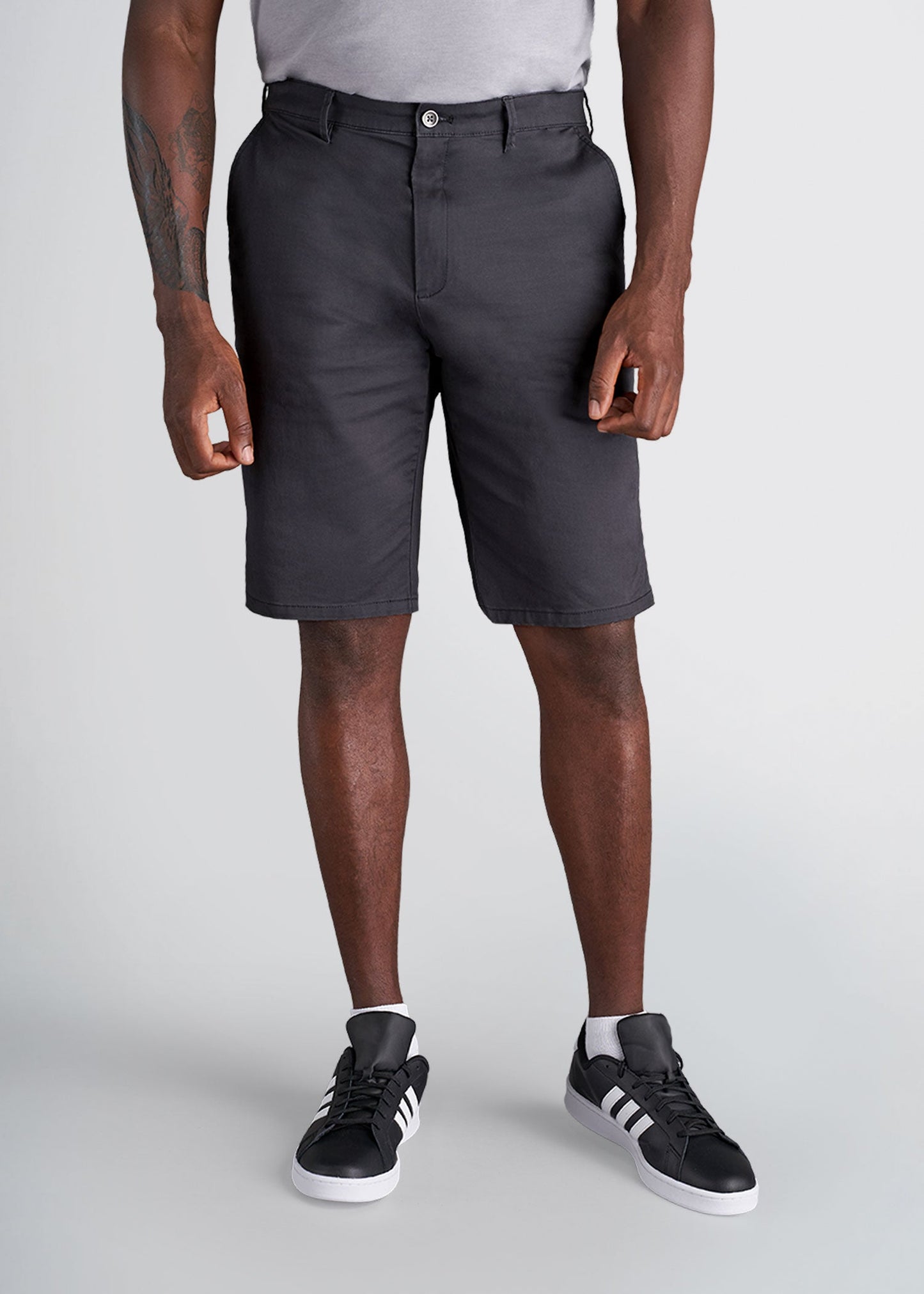 american-tall-mens-chino-shorts-carbon-front