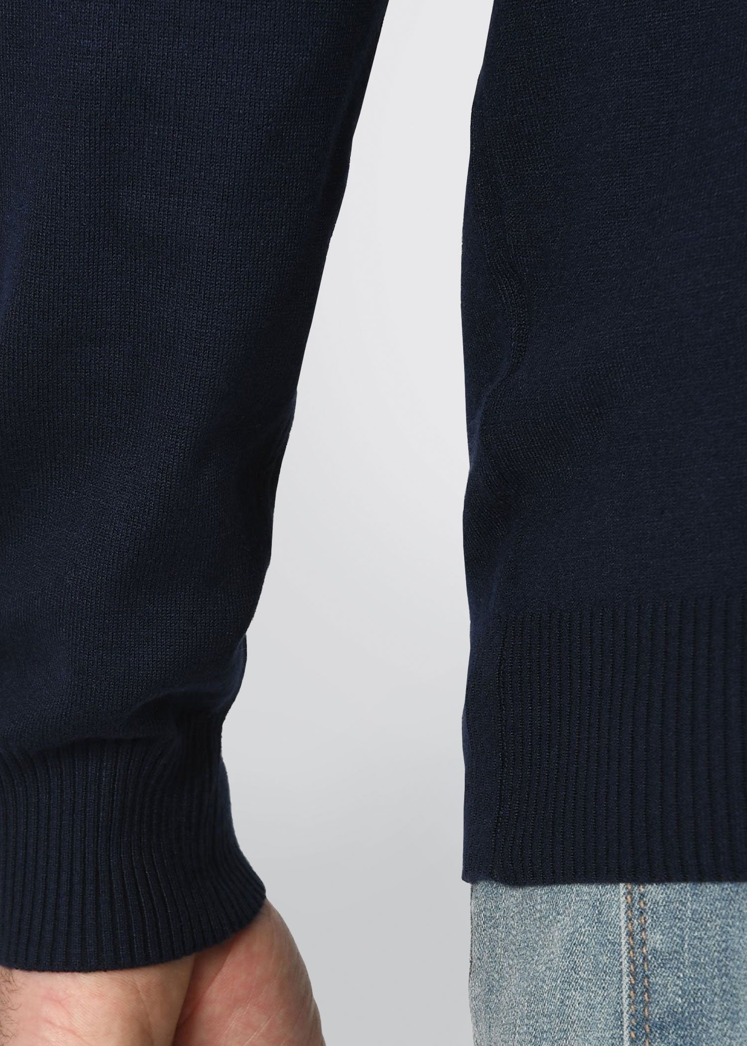 american-tall-mens-fitted-vneck-navy-sleeve