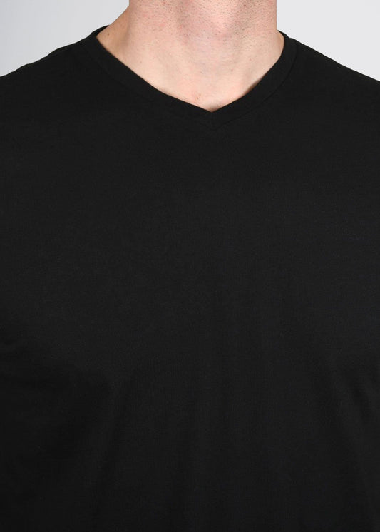 american-tall-mens-garment-dyed-v-tee-black-detail