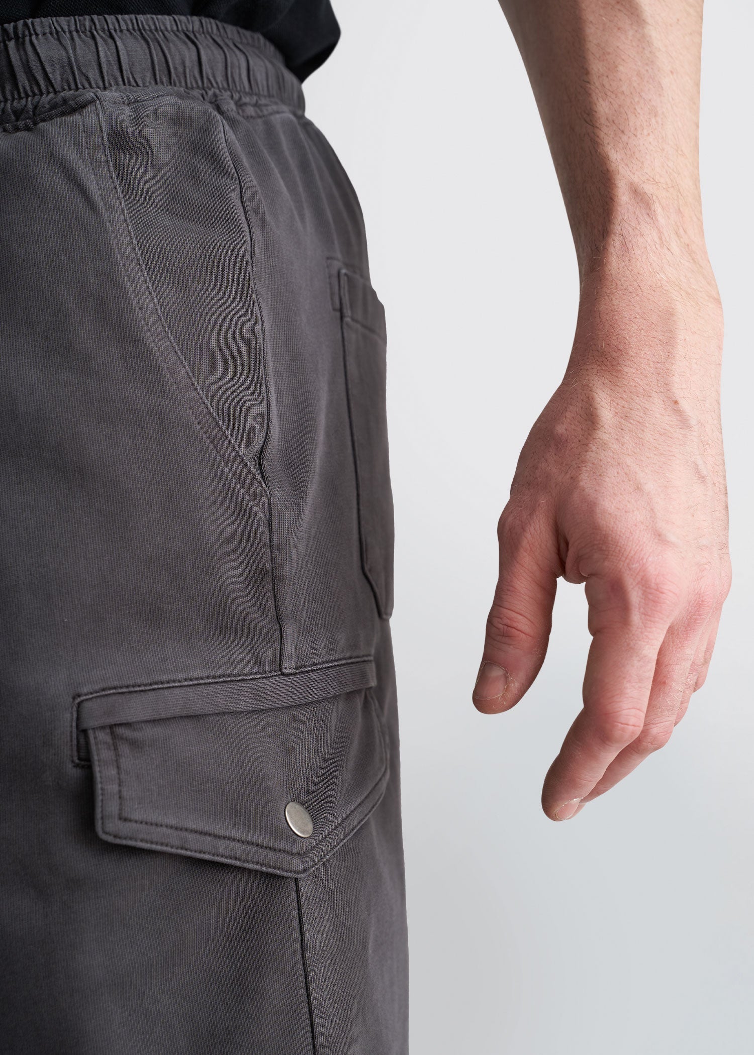 american-tall-mens-knit-cargo-shorts-charcoal-pocket