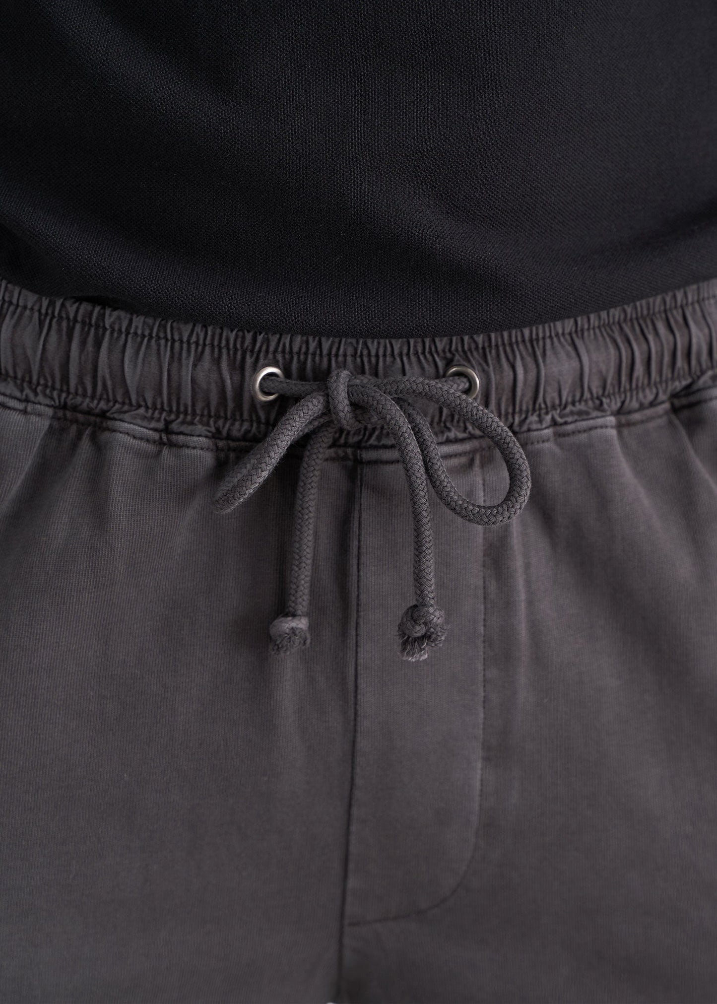 american-tall-mens-knit-cargo-shorts-charcoal-tie