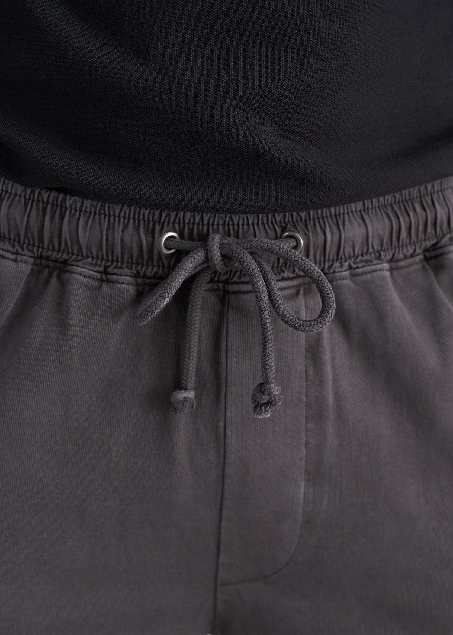 american-tall-mens-knit-cargo-shorts-charcoal-tie