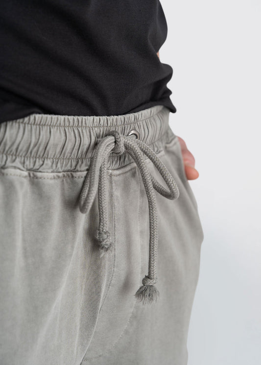 american-tall-mens-knit-cargo-shorts-khakigrey-tie