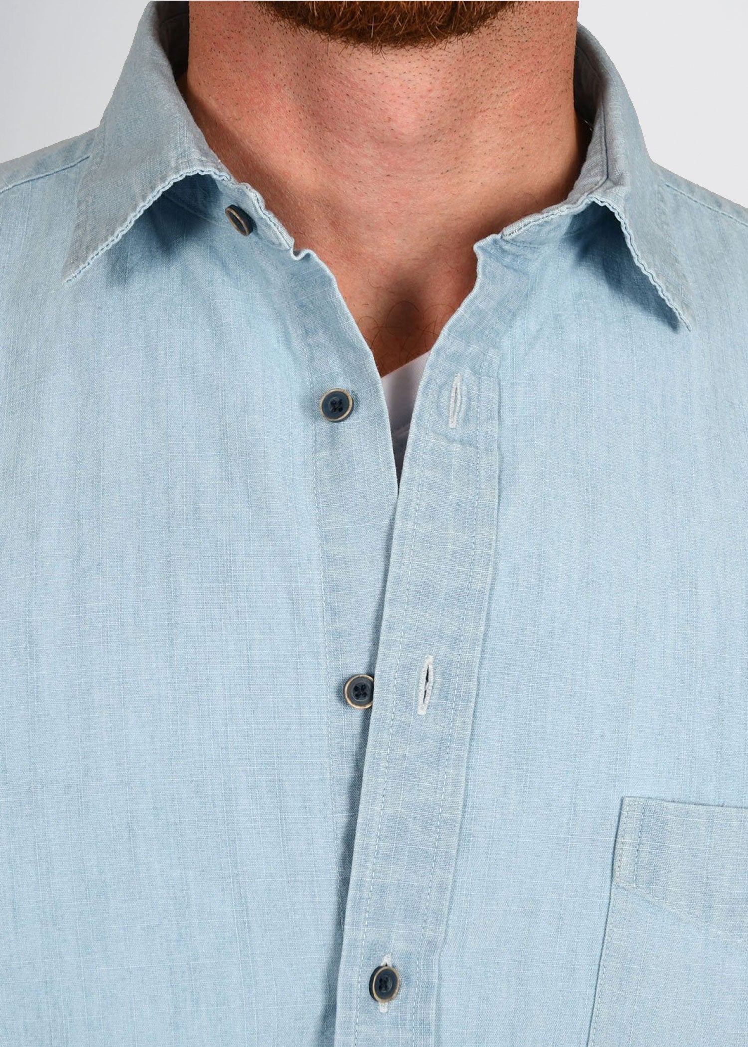      american-tall-mens-nelson-chambray-lightblue-detail