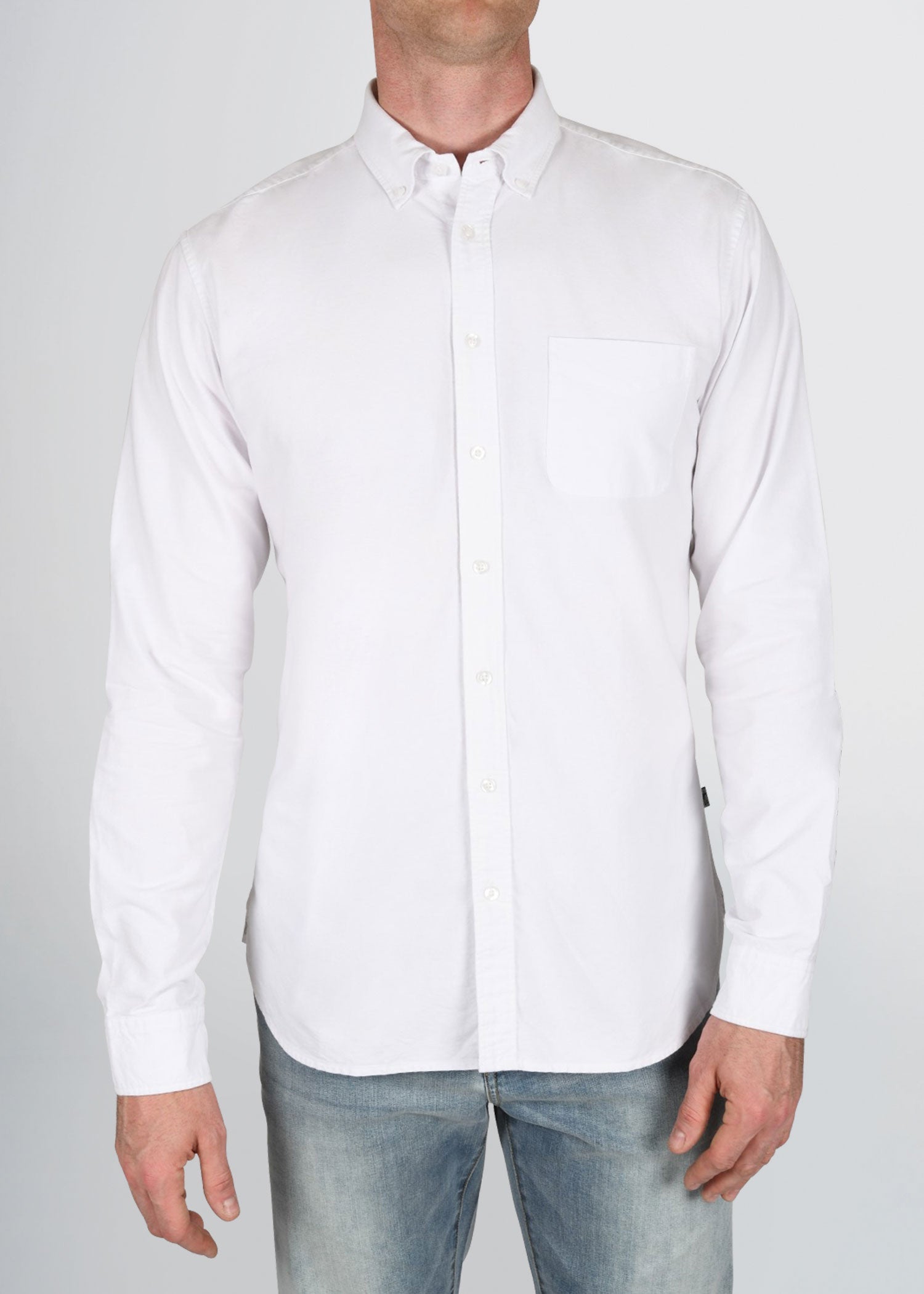 american-tall-mens-oxford-white-front
