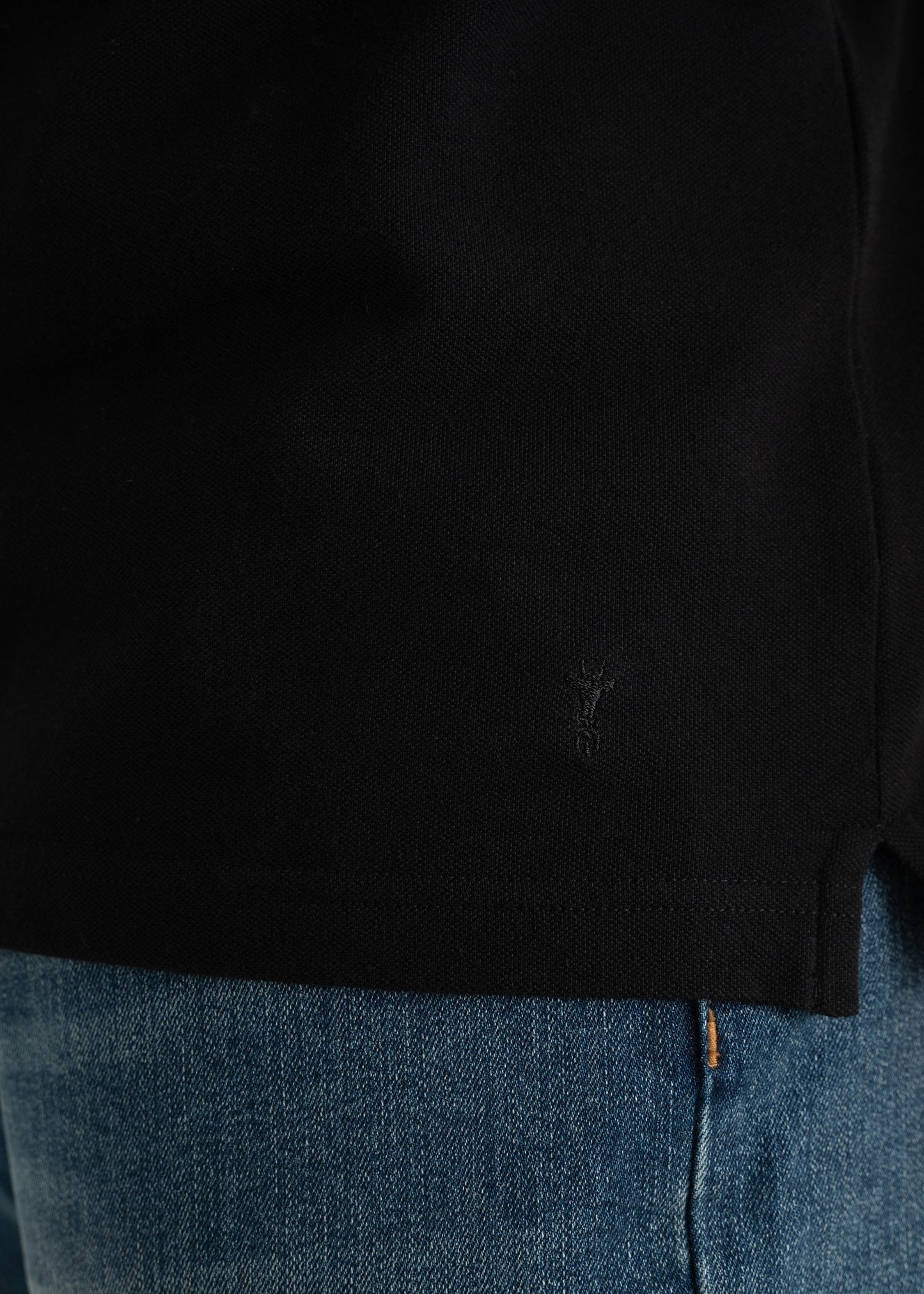 american-tall-mens-polo-black-grey-detailtexture