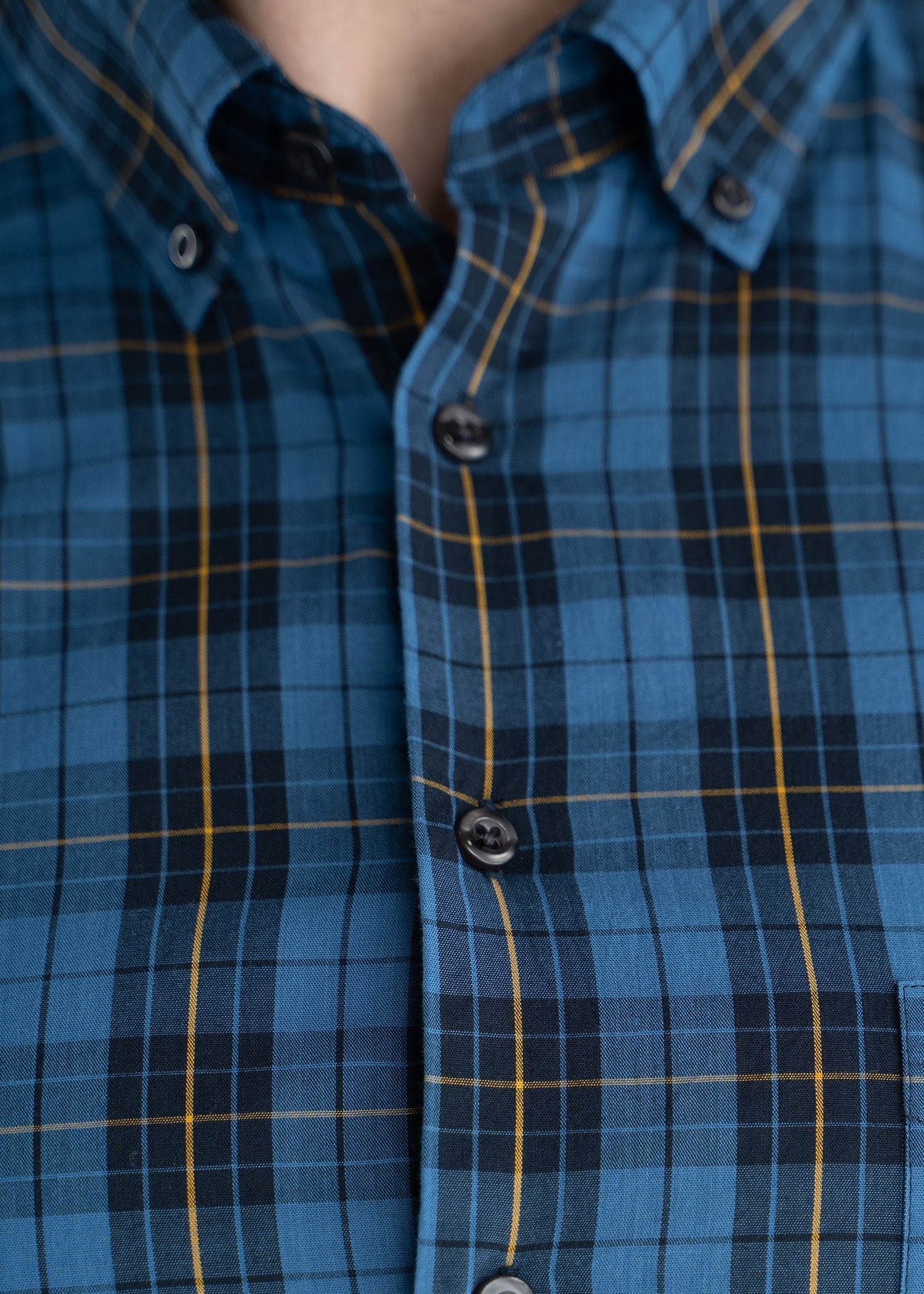 american-tall-mens-softwash-marineblueyellow-detailfront