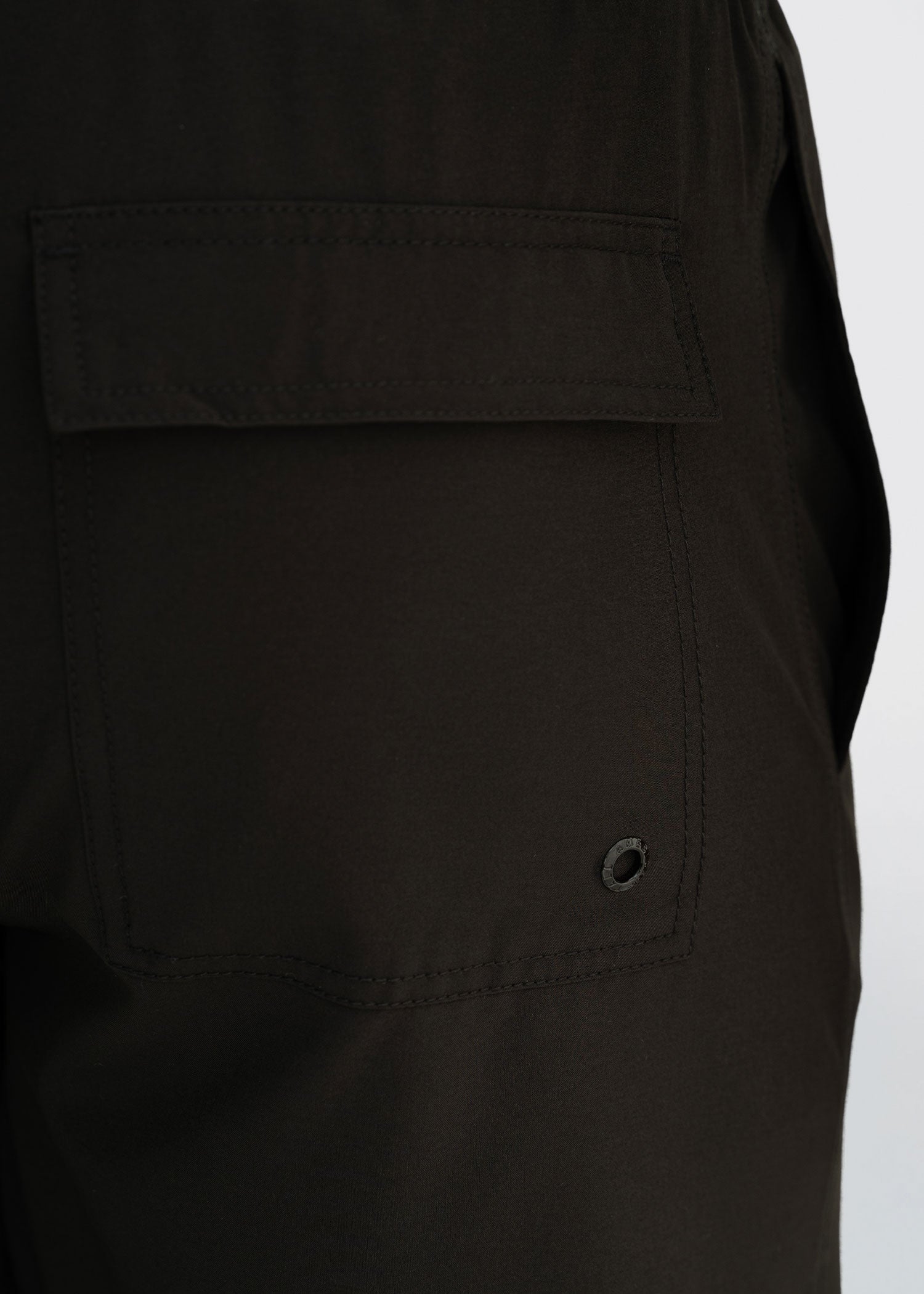 american-tall-mens-swim-trunks-black-detail