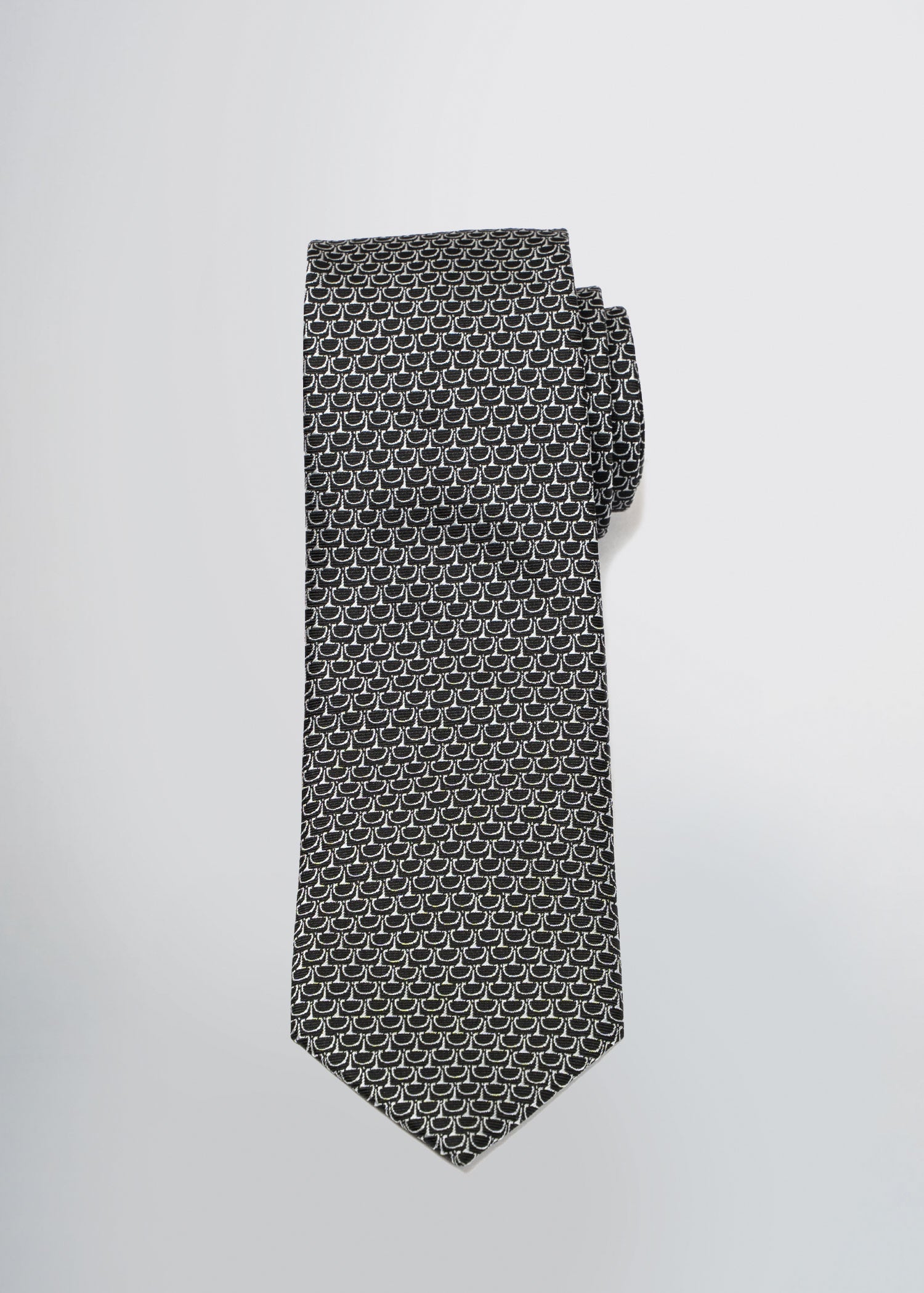 american-tall-mens-tie-black-silver-front