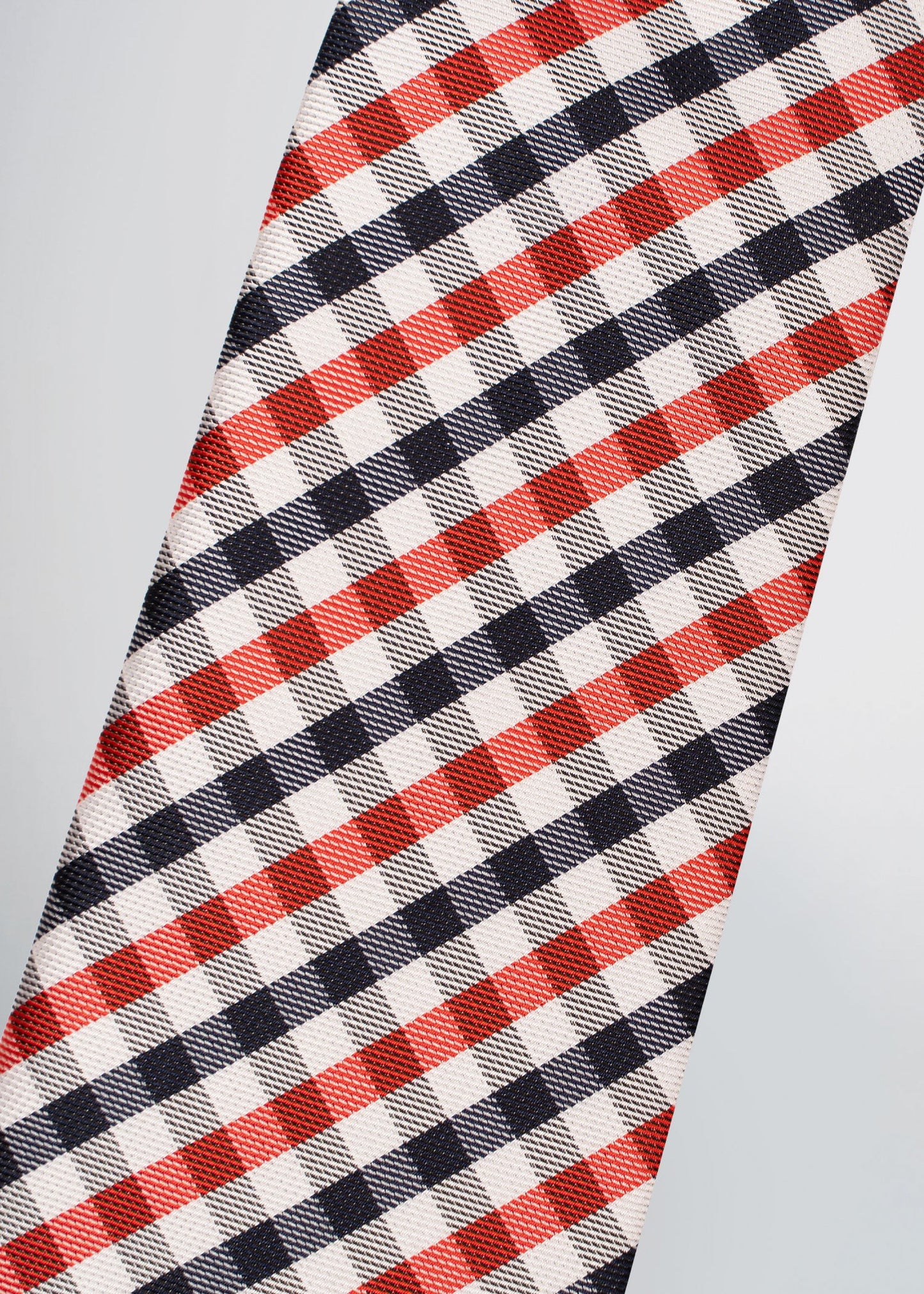     american-tall-mens-tie-red-black-check-detail