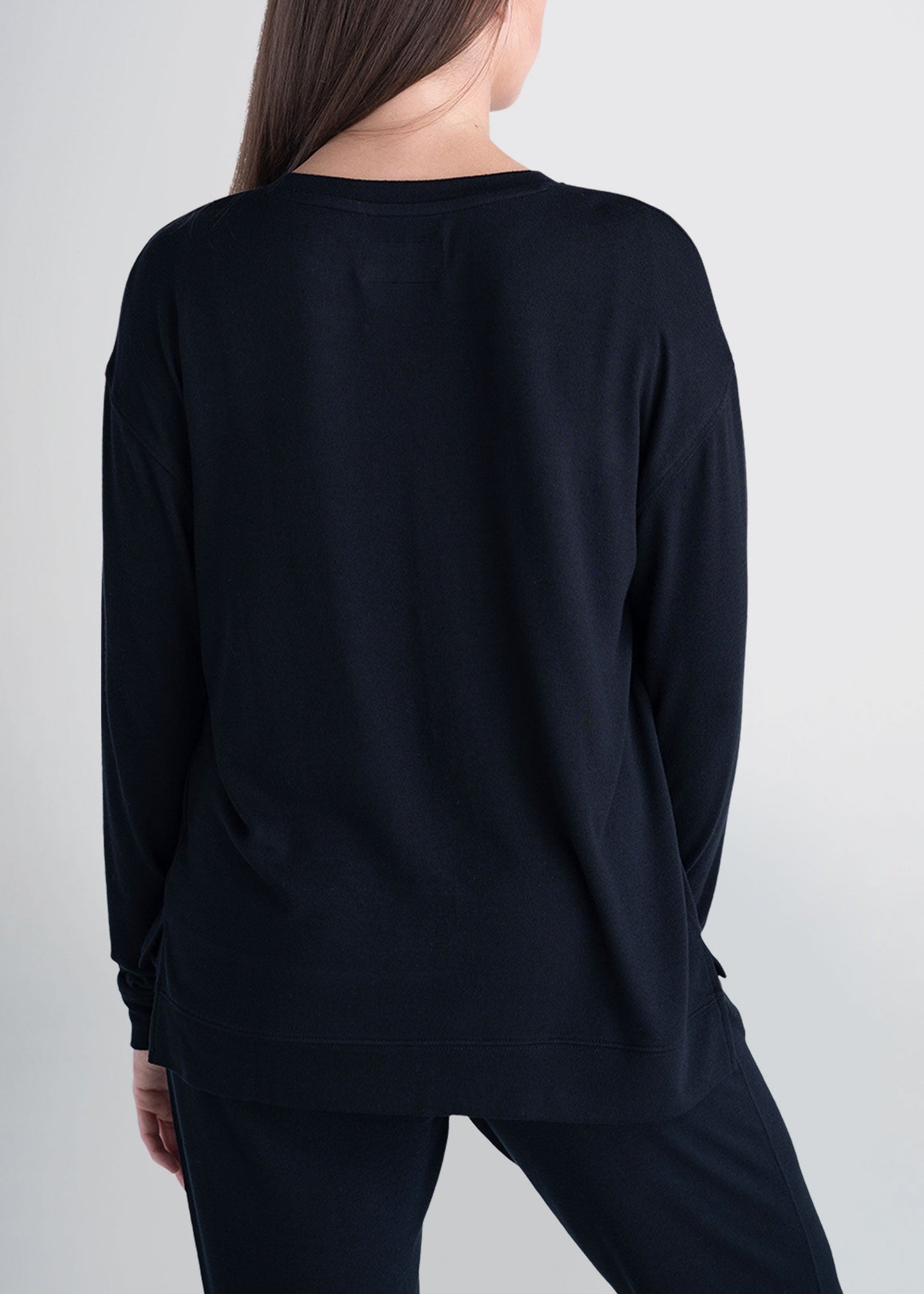 american-tall-womens-lounge-crewneck-black-back